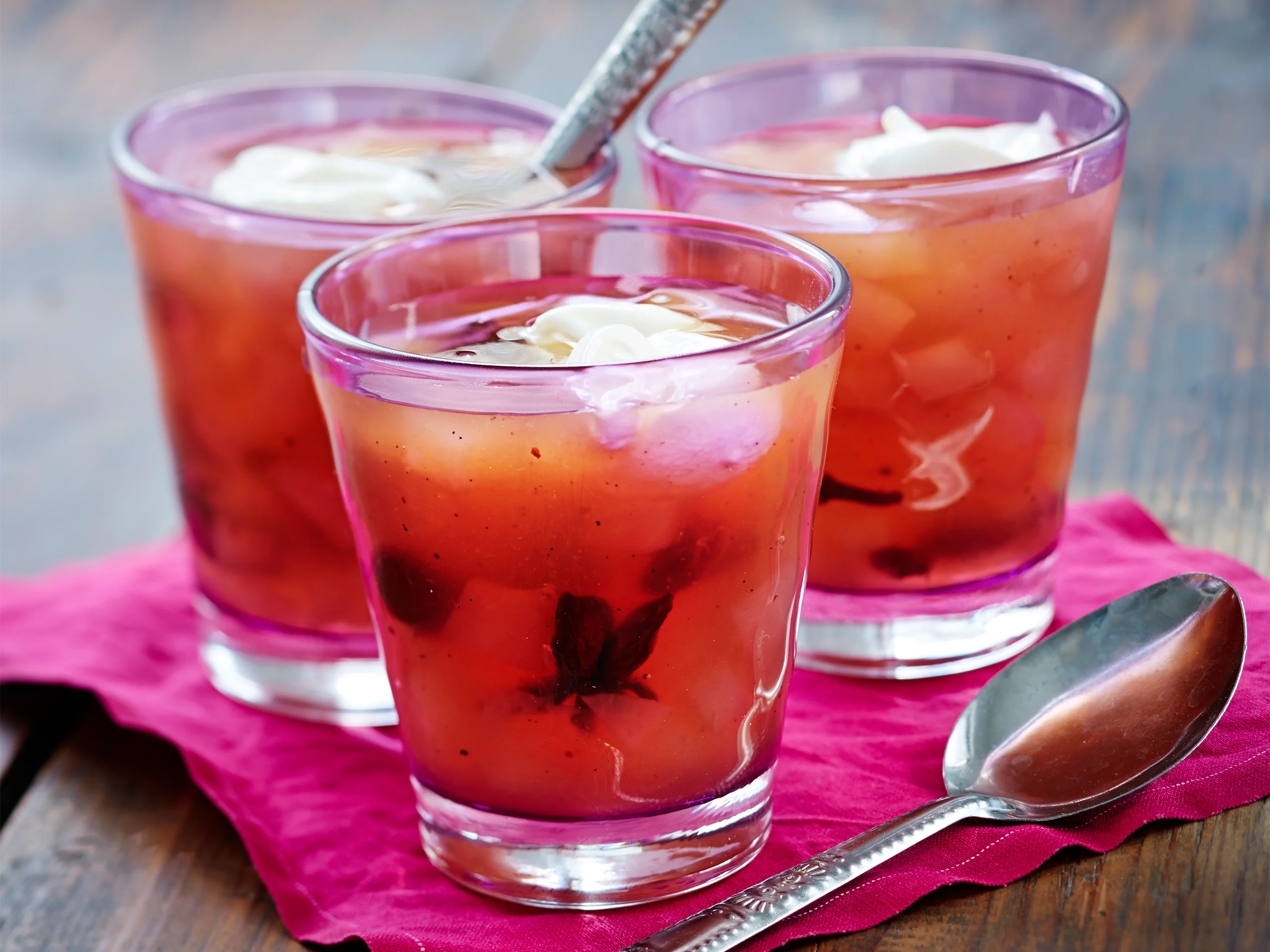 Mausteinen omenakeitto