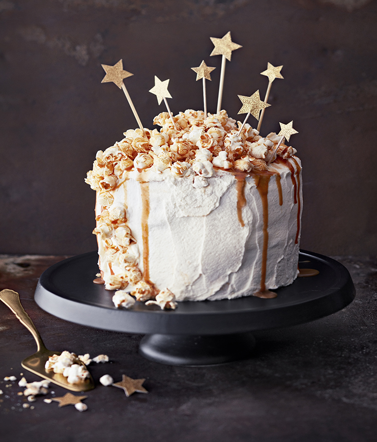 Manteli-kinuskikakku