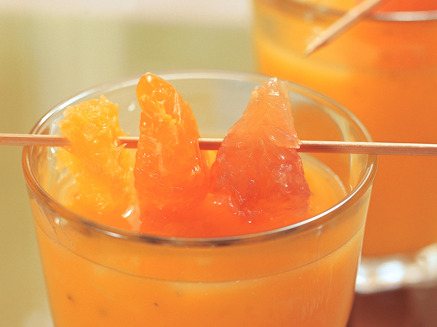 Maukas sitruskiisseli