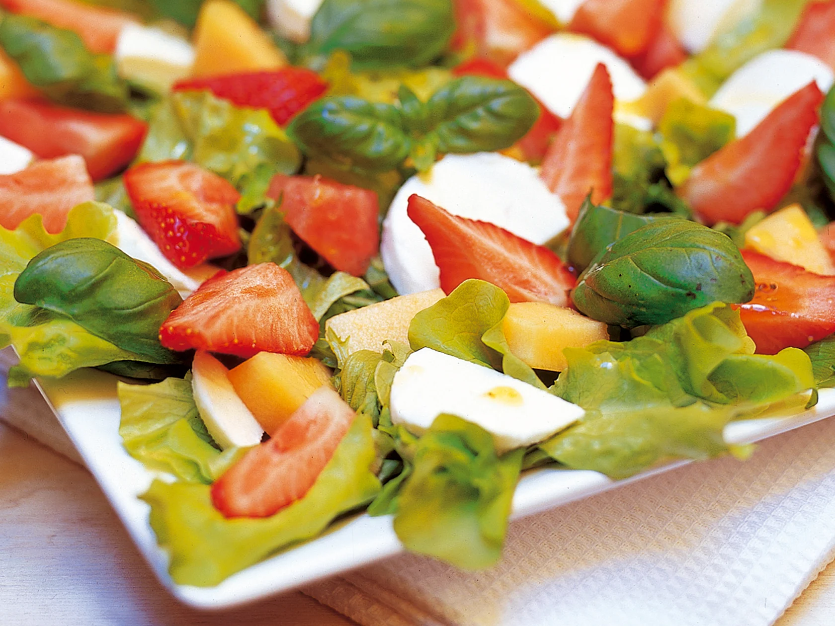 Mansikkainen salaatti