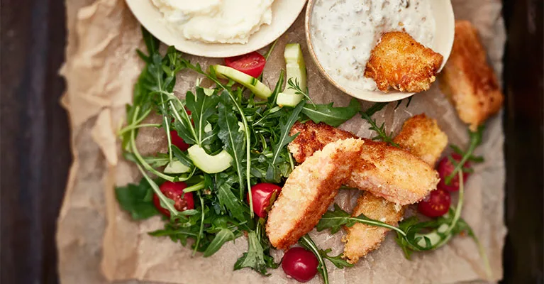 Kirjolohipuikot ja perunamuusi