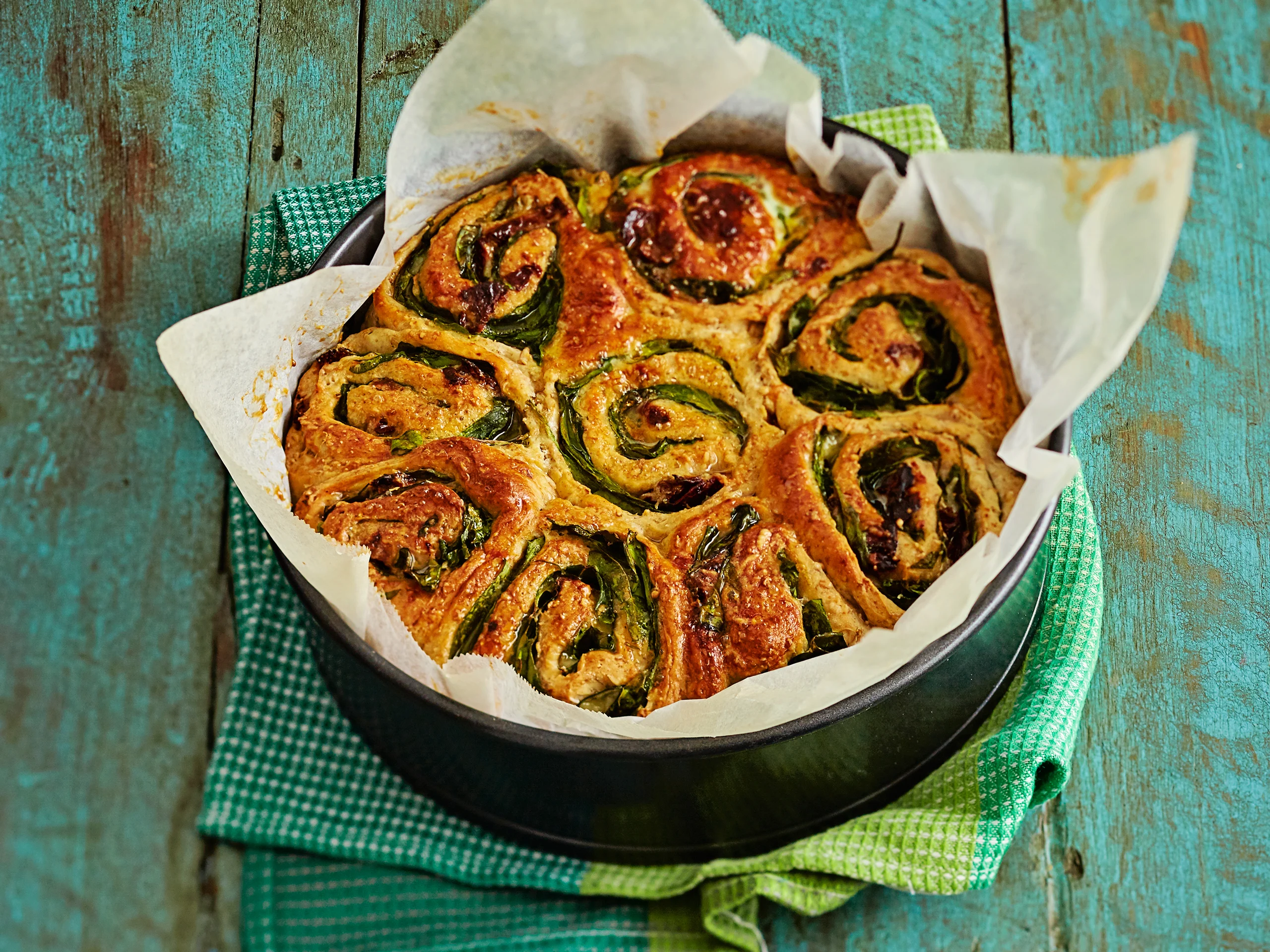 Pinaatti-juustoboston