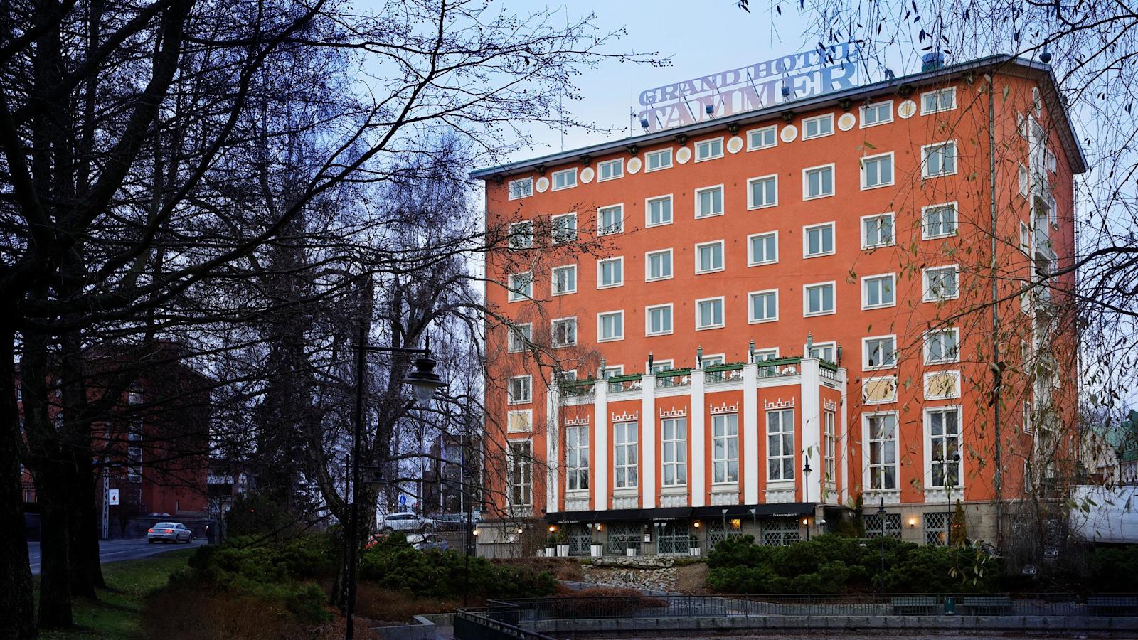 Hotelli on kaupunginarkkitehti Bertel Strömmerin luomus. Nykyisin ihmiset matkustavat ymäri maailmaa, mutta Tammer tekee yhä vaikutuksen.