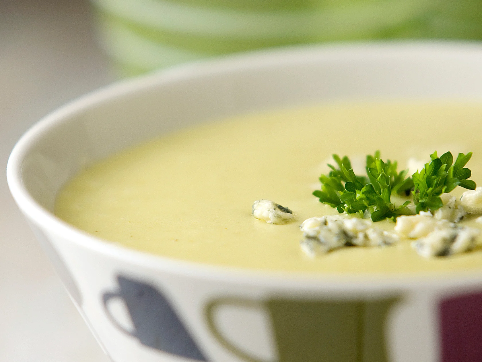 Juustoinen perunasosekeitto