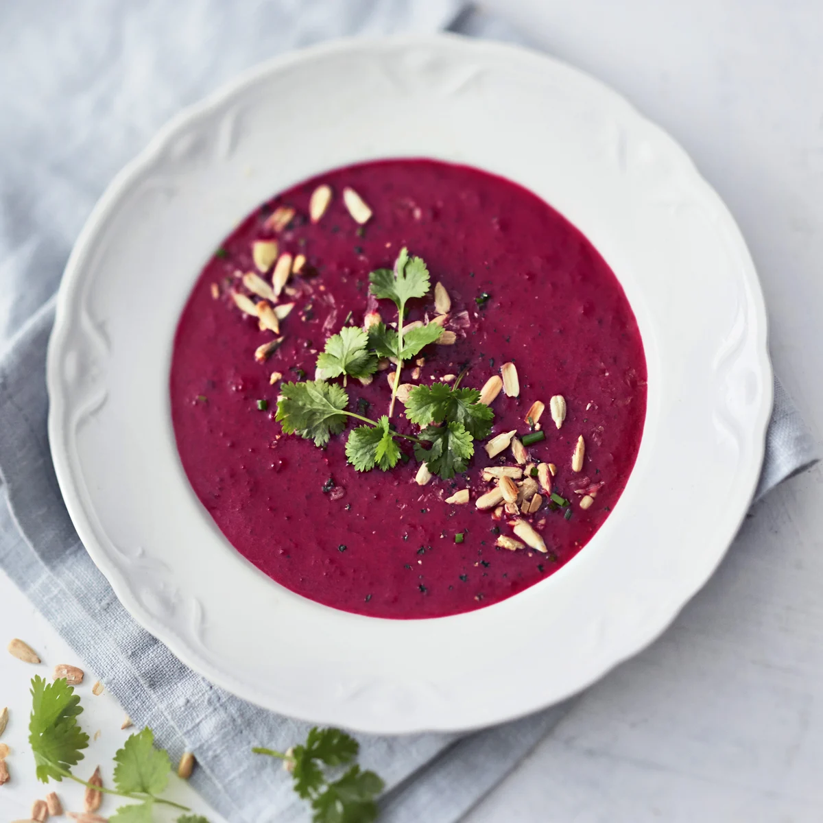 Punajuurikeitto kookosmaidolla