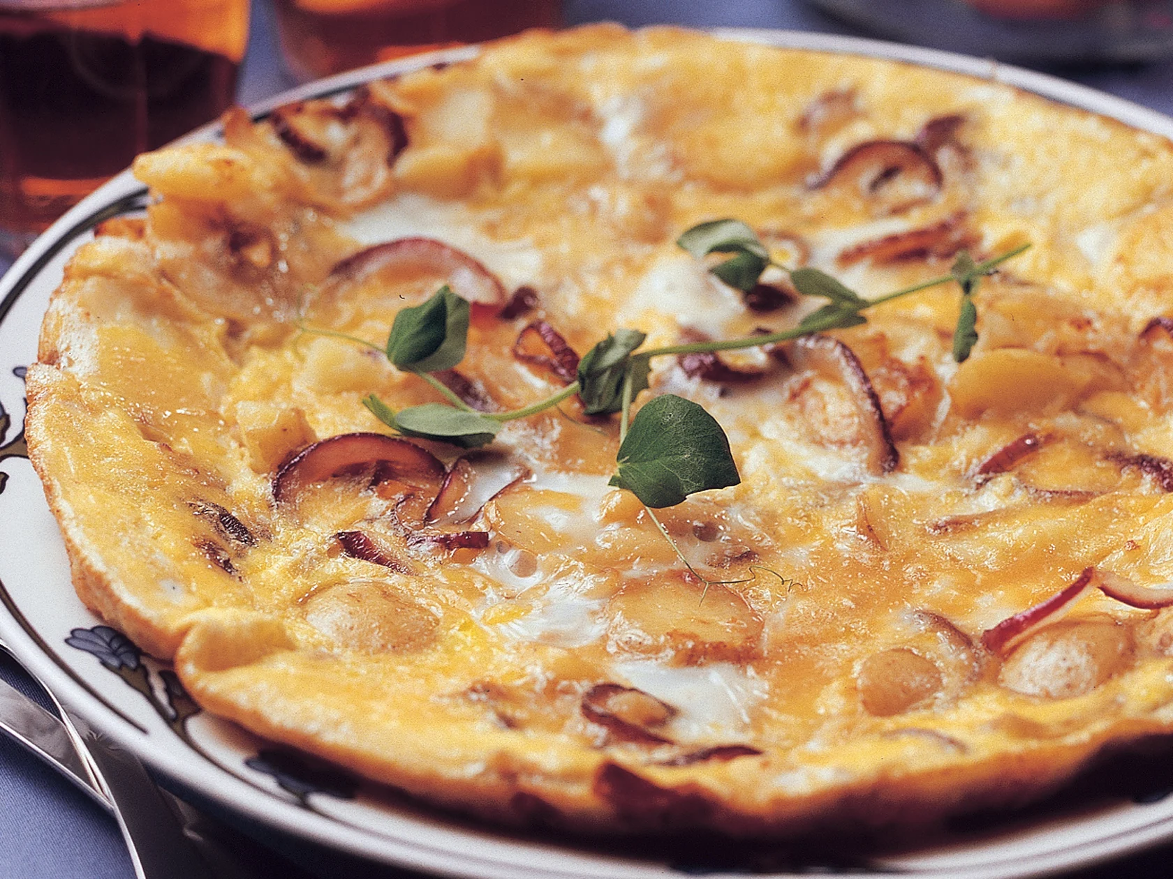 Kesäinen perunamunakas