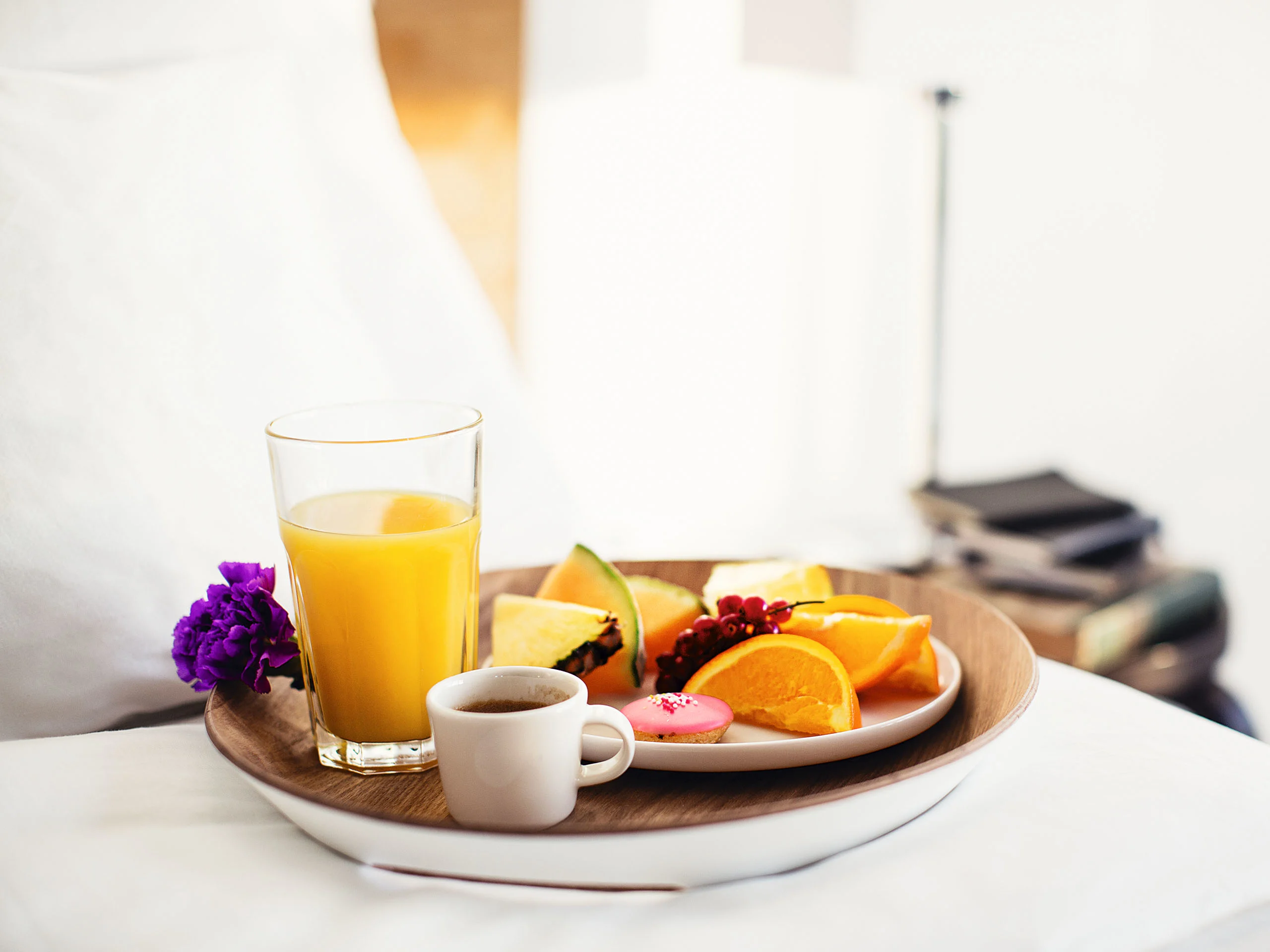 Huonepalvelulla ekstraa hotellivierailuun