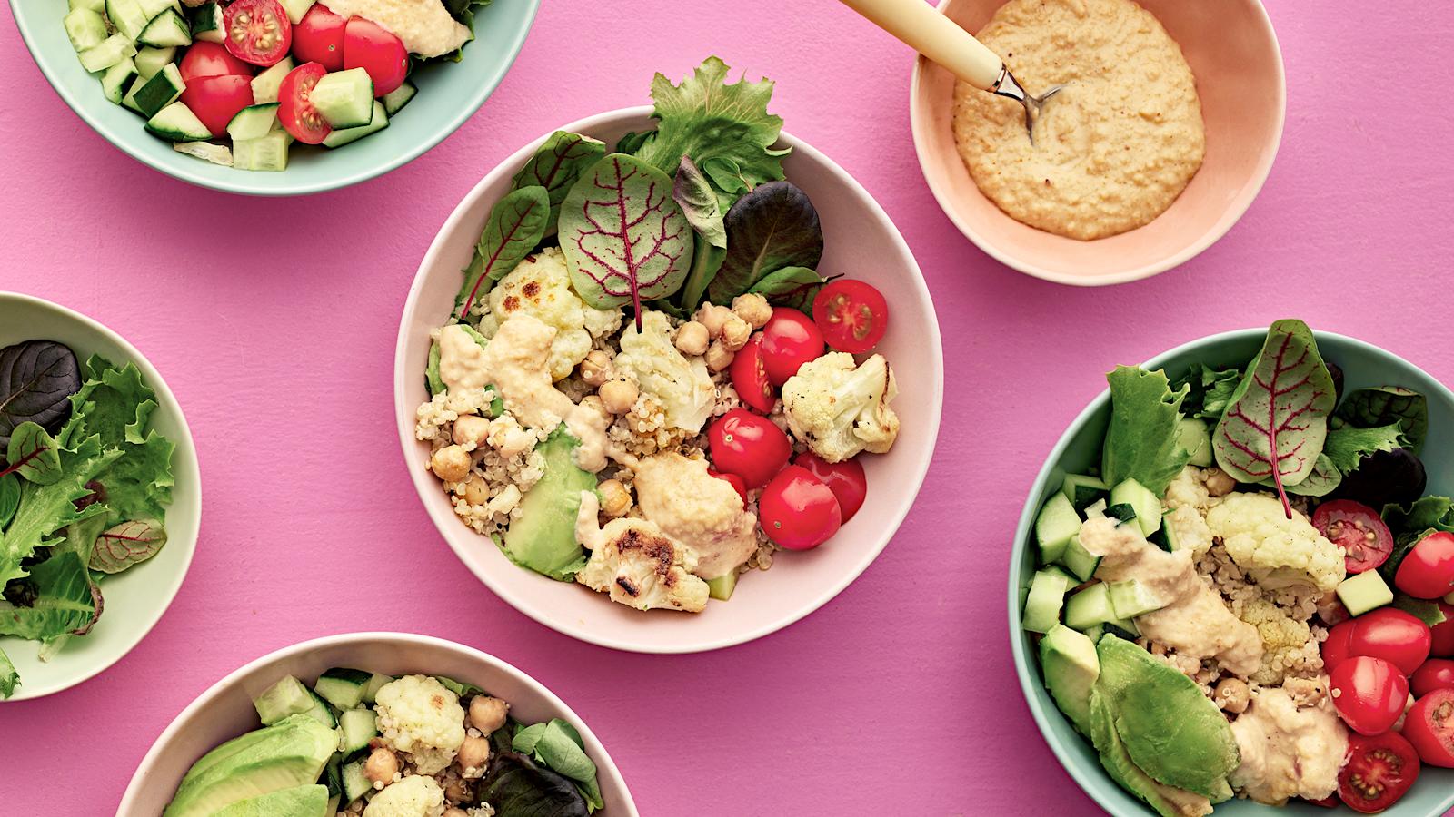 Paahdettu kukkakaali-kikhernebowl