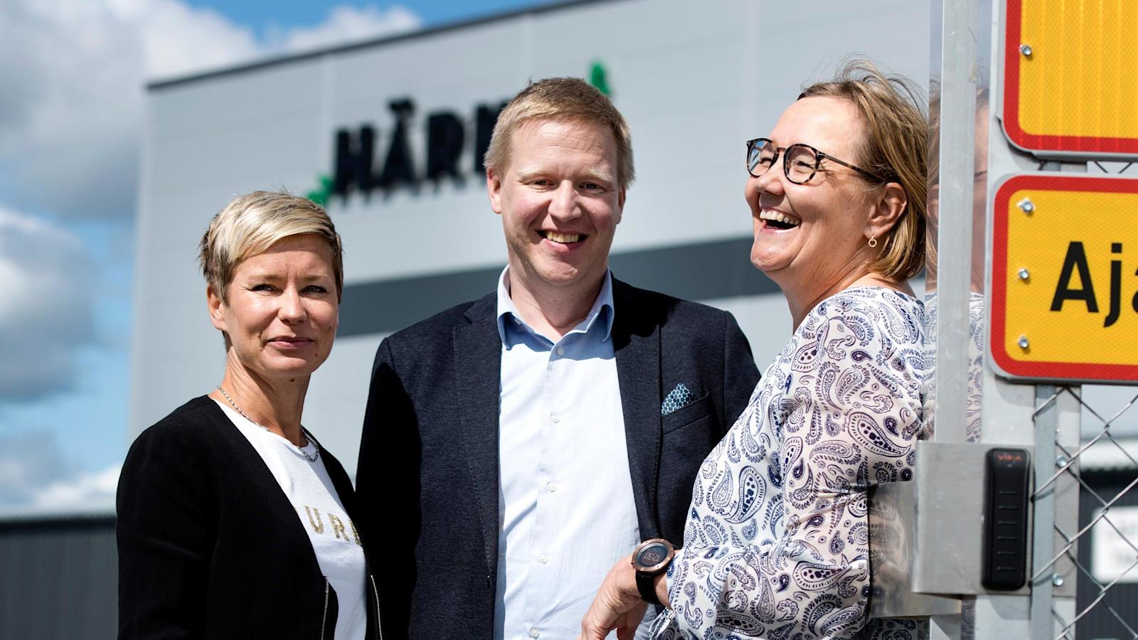 Elli Laukkala, Tomi Järvenpää ja Leena Saarinen uskovat kasvisruokailun lisääntyvän maailmanlaajuisesti.