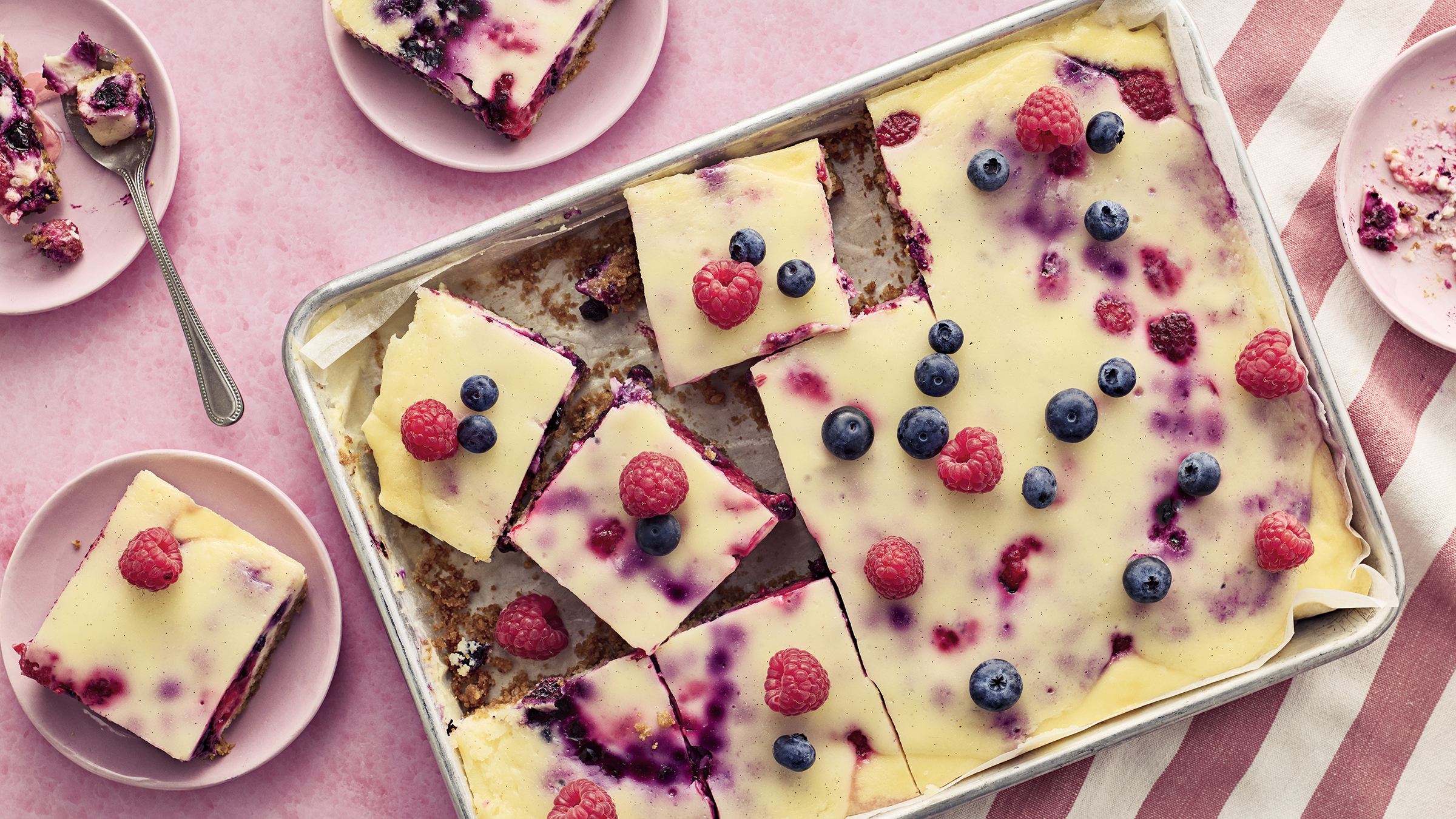 Marjainen juustokakkupiirakka