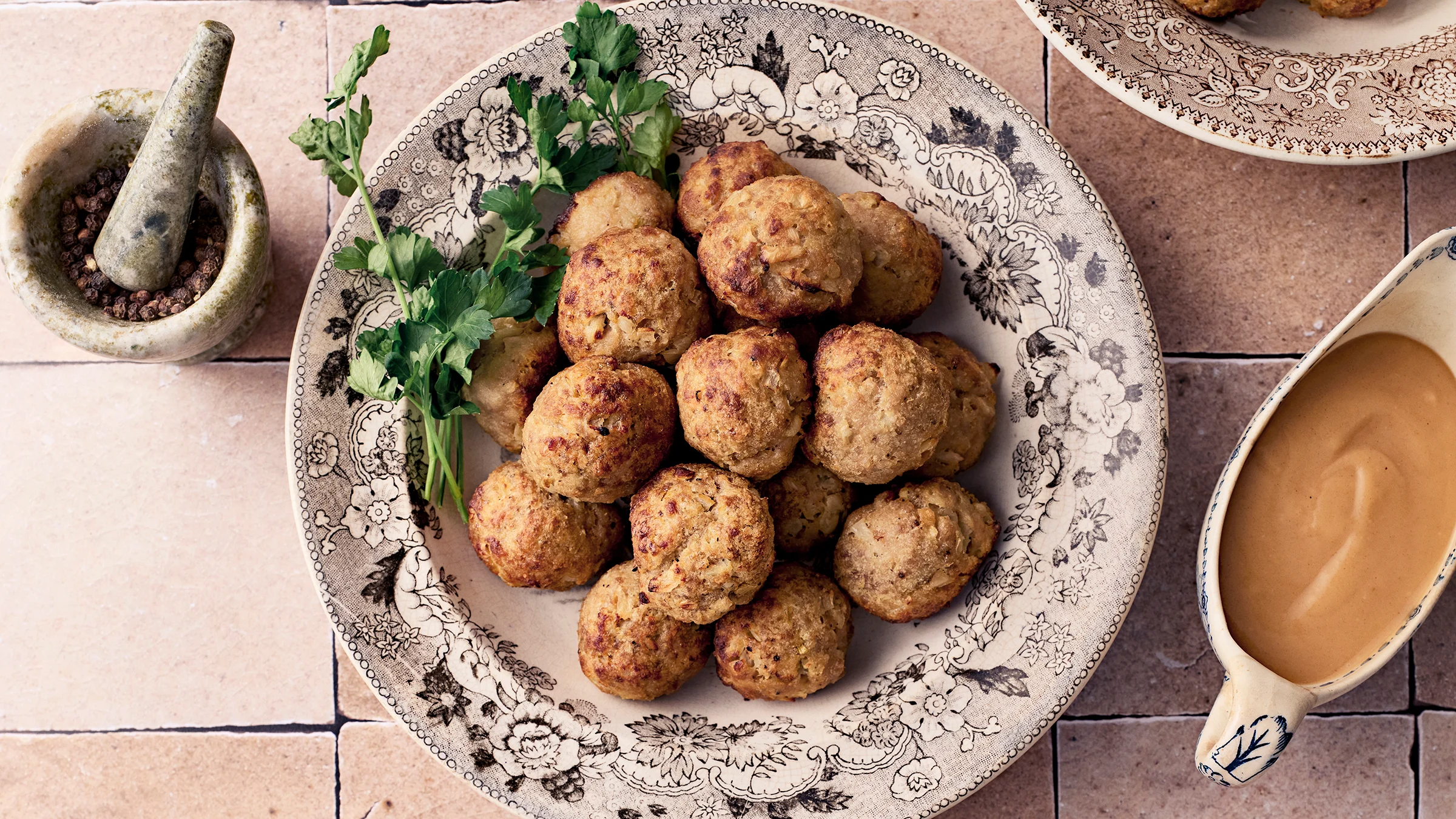 Kolmen aineksen lihapullat