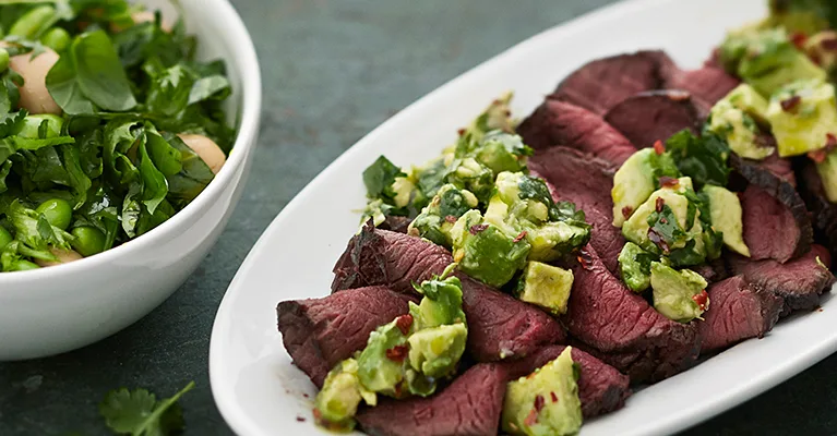 Chiliporo ja avokado-chimichurri