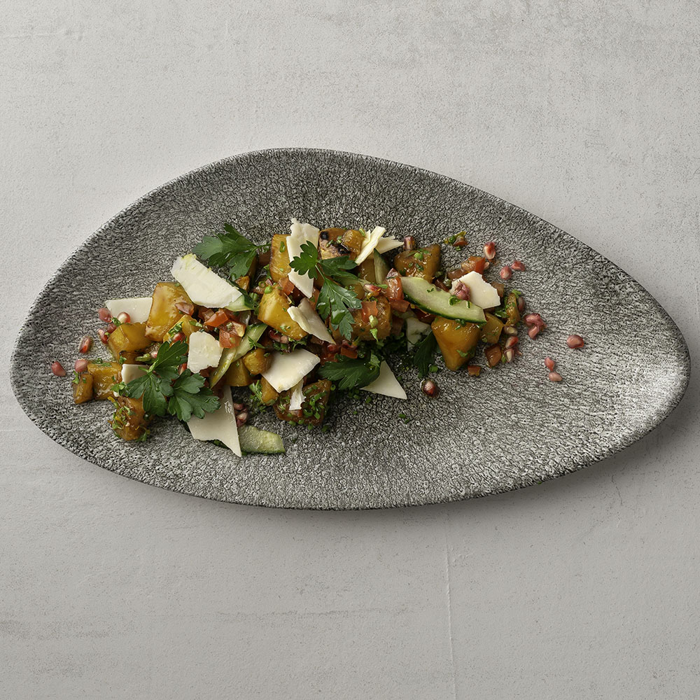 Myskikurpitsa-vuohenjuustosalaatti