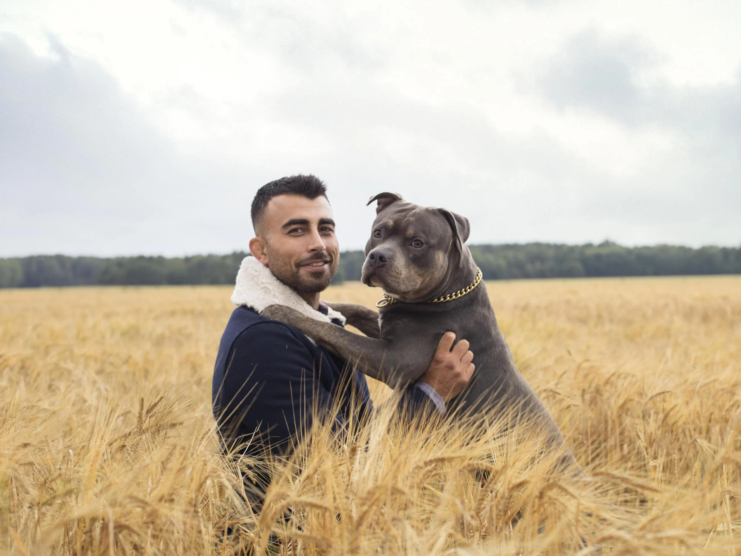 Makwan Amirkhani: "Olisin tarvinnut isää"
