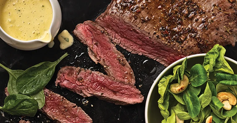 Bavette grillée et sauce béarnaise