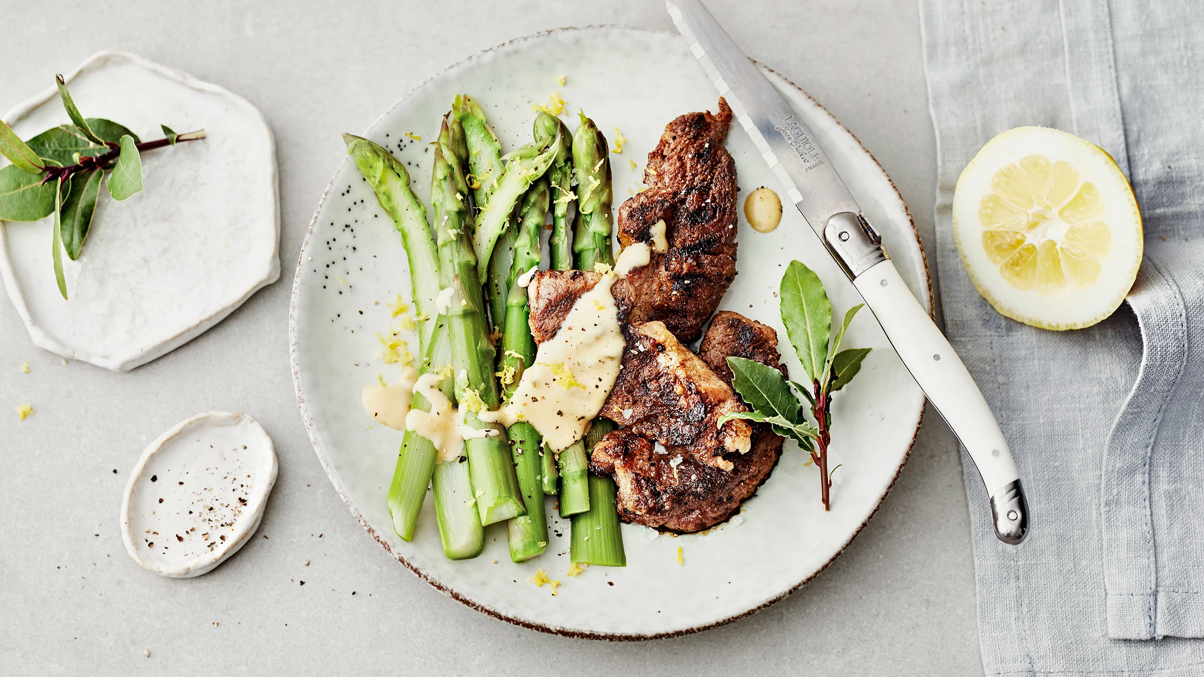 Iberico porsaan sisäfileepihvit ja balsamico kermakastike