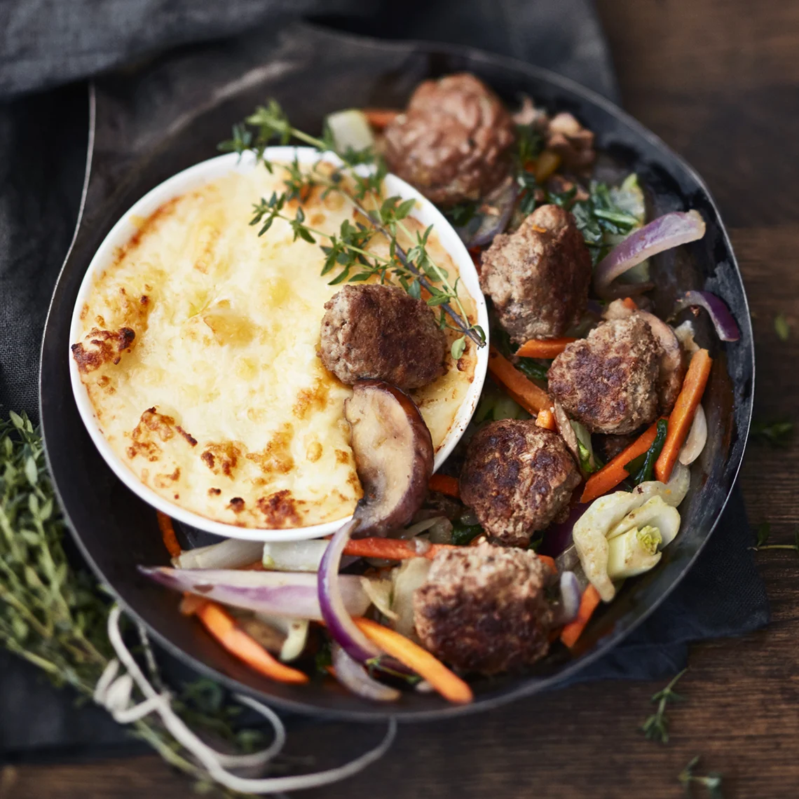 Lihapullat ja Gruyèremuusi