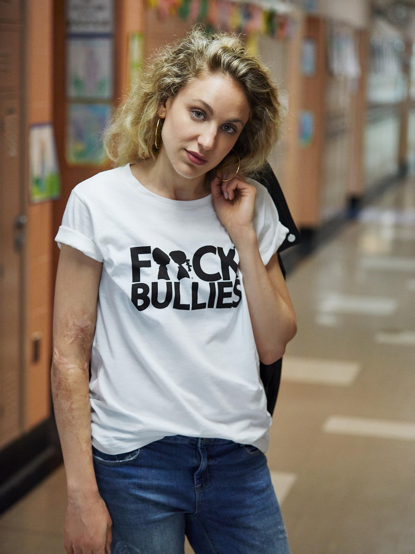 T-paita, 100 % puuvillaa, koot XS–XXL, 9,90 e.