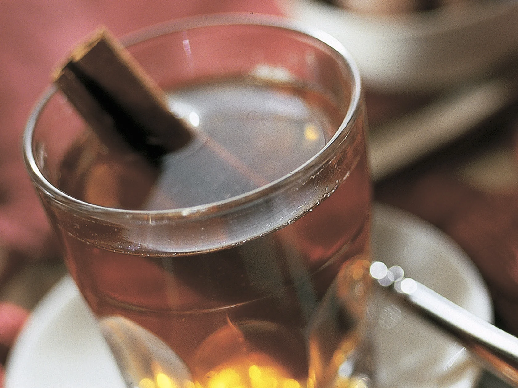 Maustettu intialainen jälkiruokatee