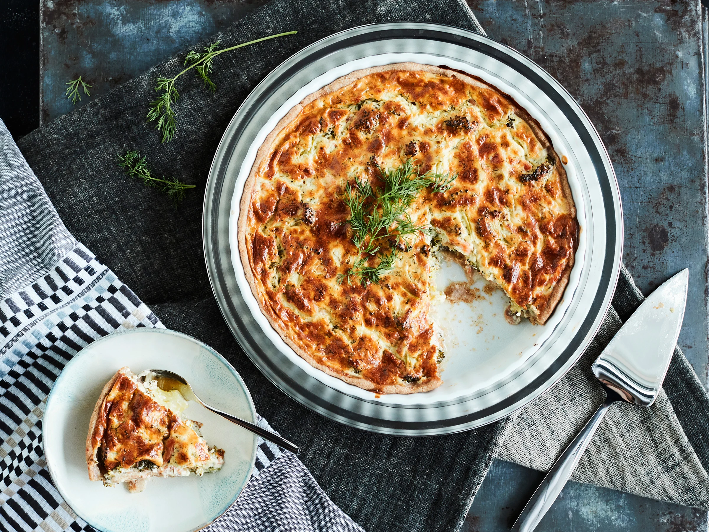 Marianne Heikkilän kylmäsavulohi-parsakaalipiiras