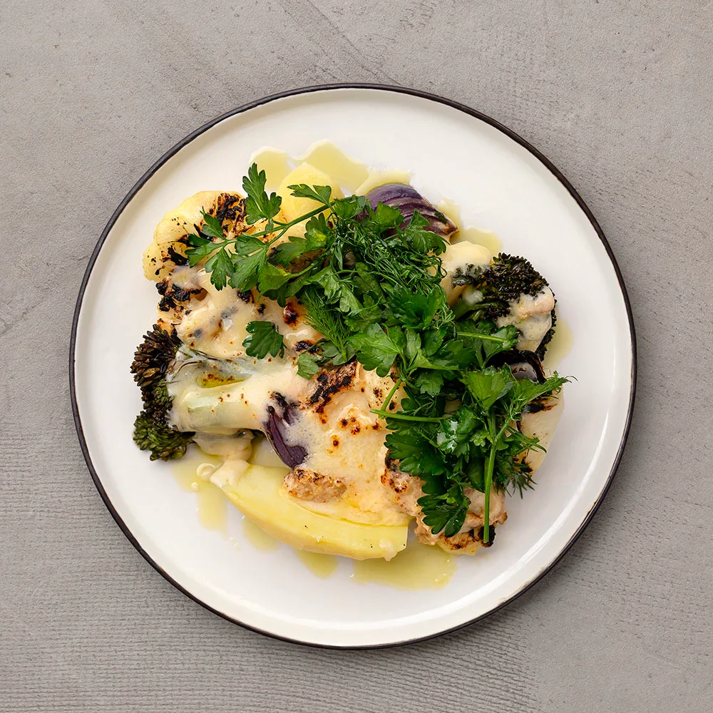 Paahdettuja kasviksia ja Appenzeller-juustoa