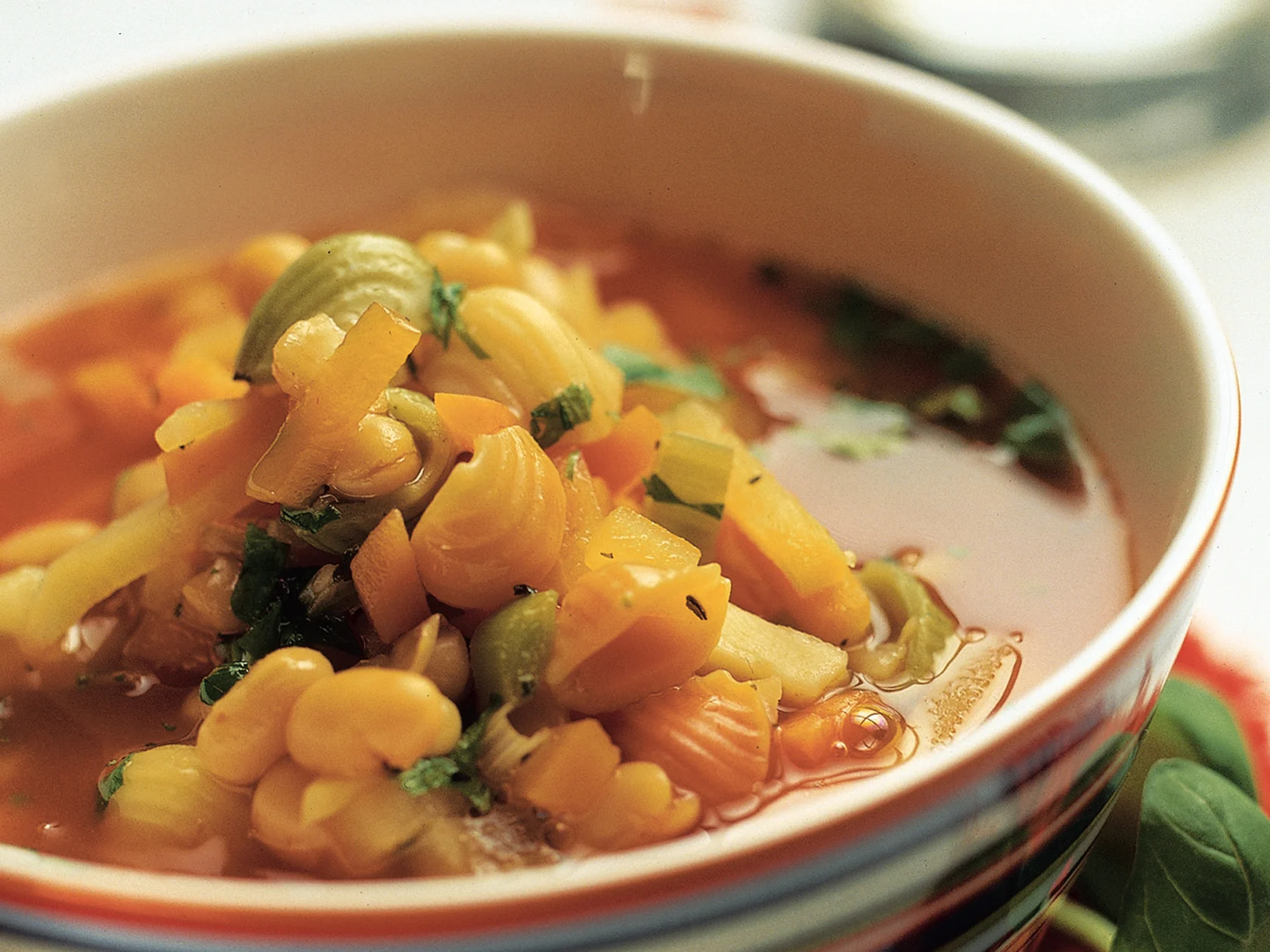 Helppo kasvisminestrone