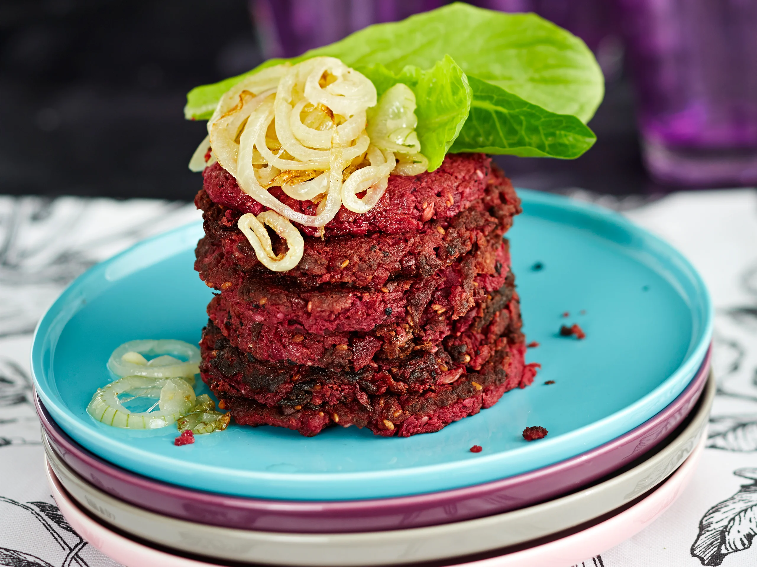 Punajuuri-kikhernepihvit