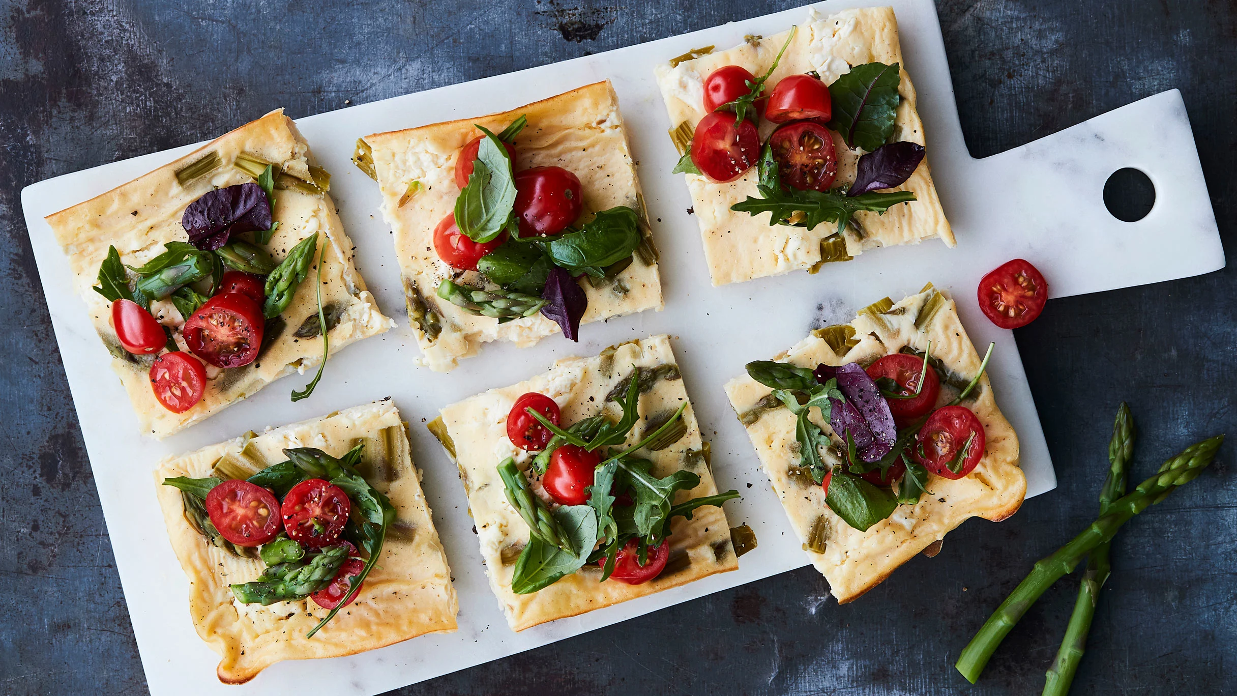 Pohjaton parsa-fetapiirakka