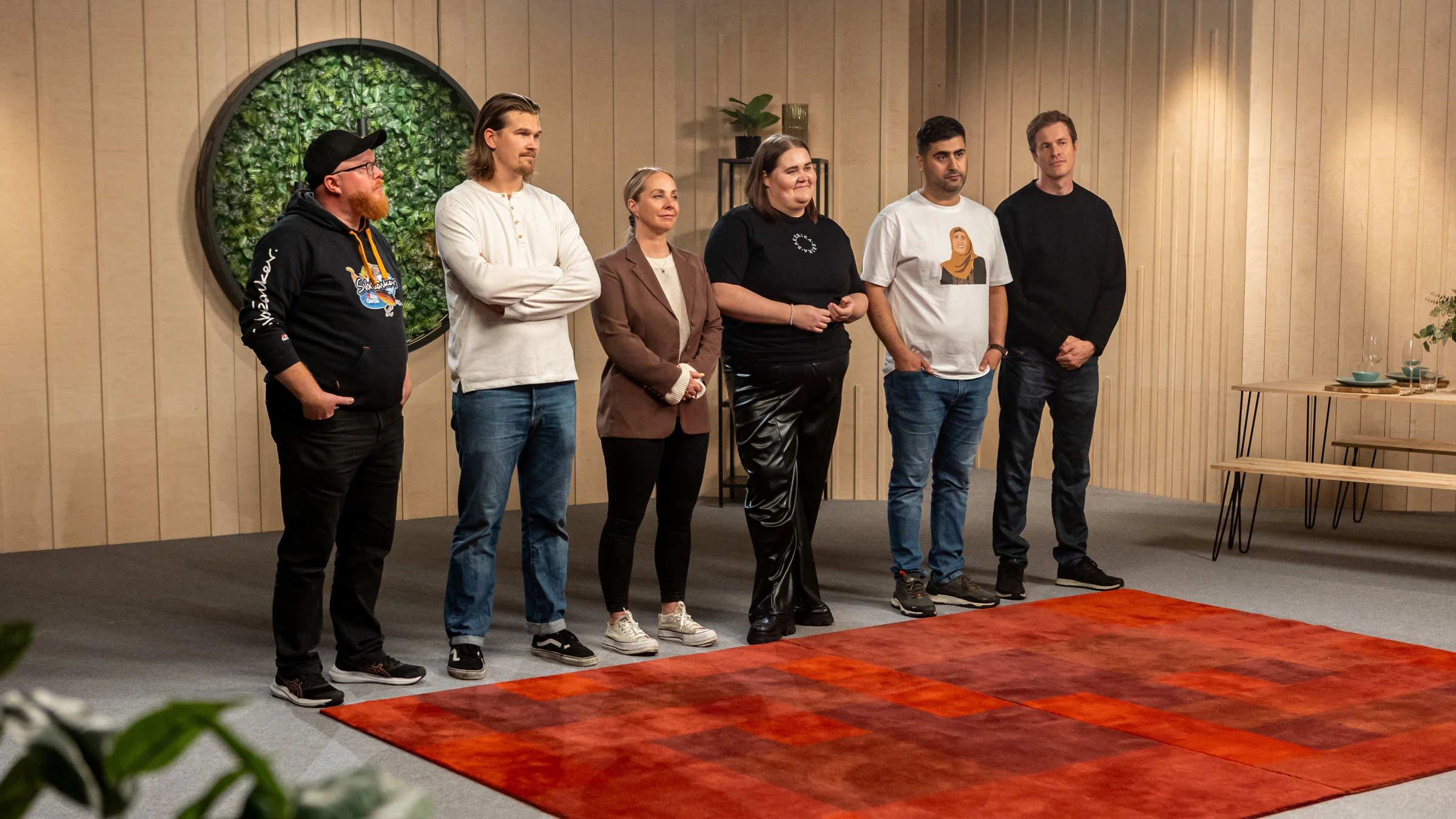 Roy Norro, Eetu Patronen, Katariina Vesterinen, Erika Poussa, Siva Parlar ja Martti Paatela ovat kilpailun kuusi finalistia.