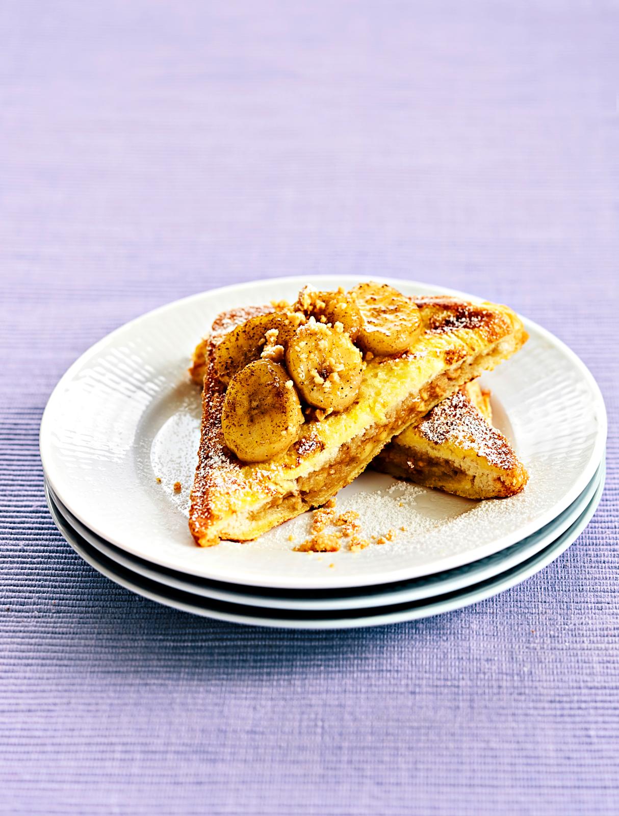 Banaani-suolapähkinätoastit