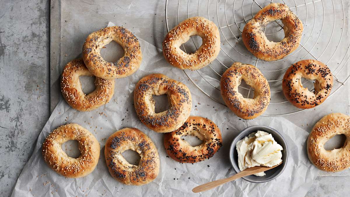 Bagelit | Suolaiset leivonnaiset | Yhteishyvä