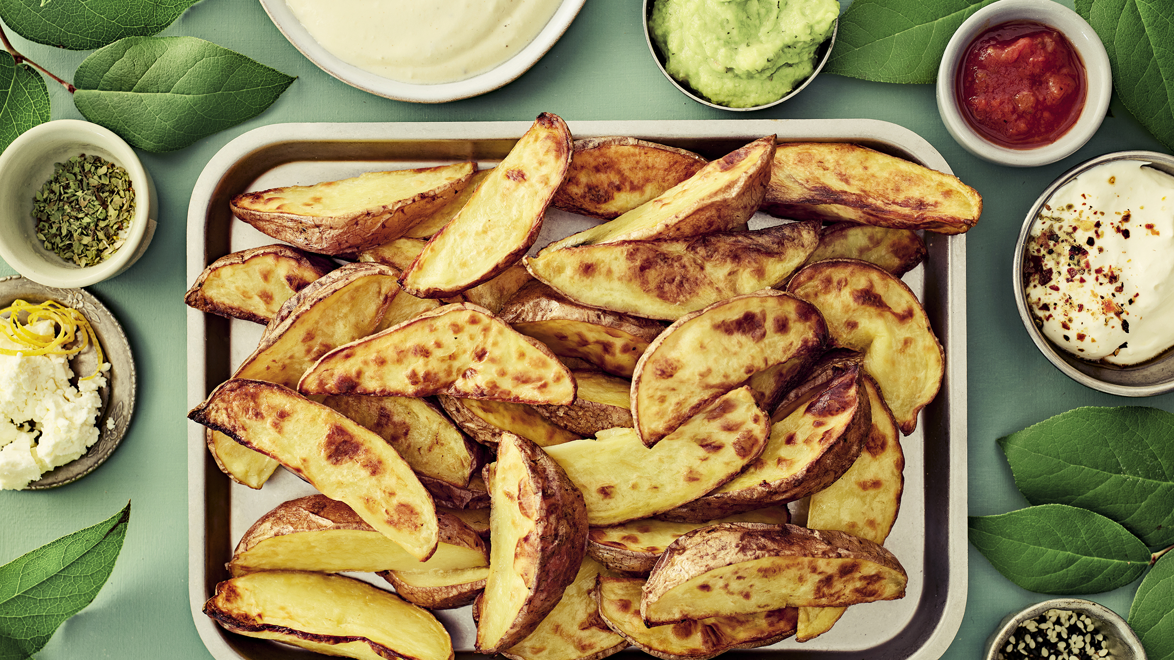 Rapeat lohkoperunat uunissa