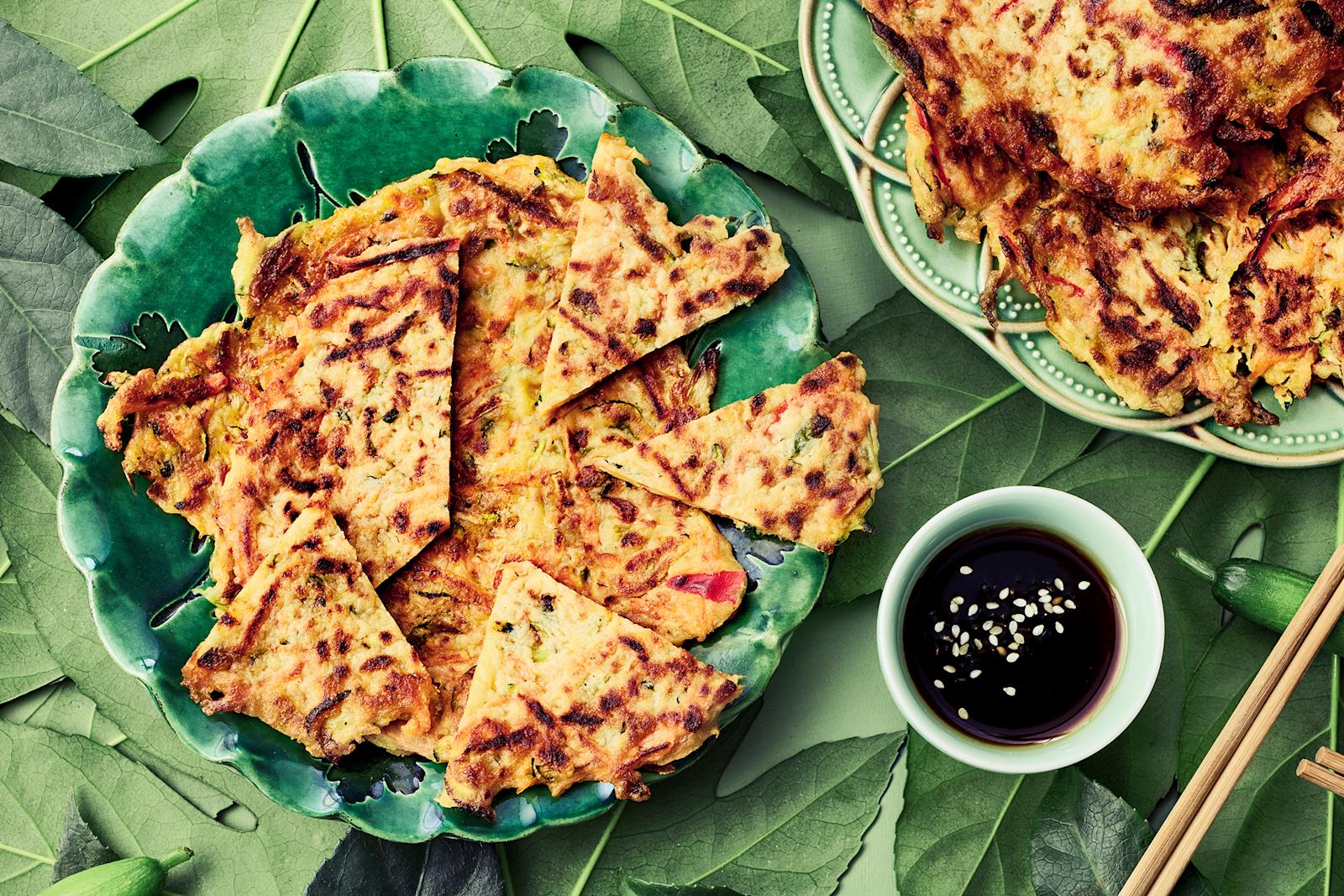 Yachaejeon eli korealaiset kasvispannukakut