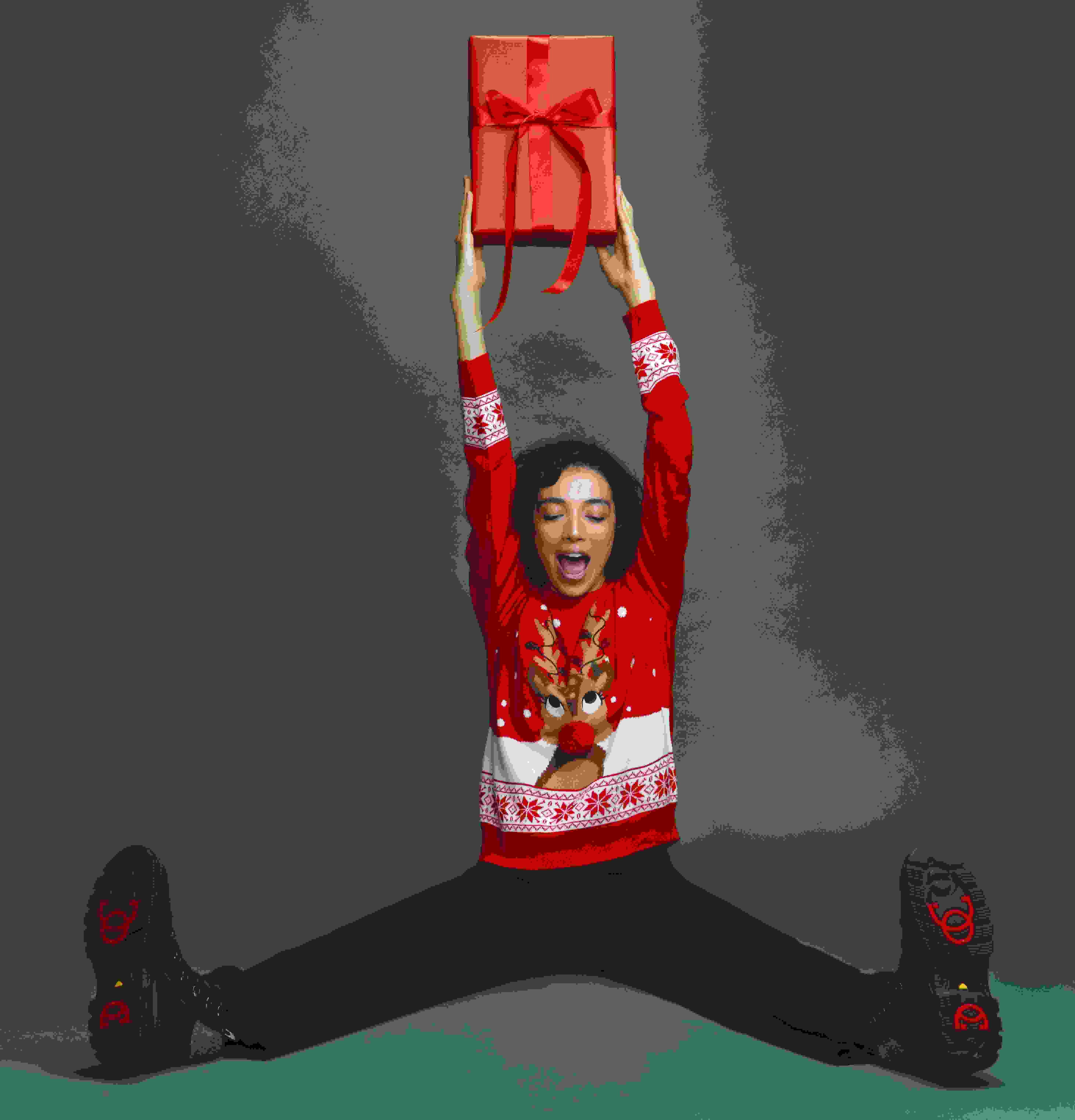 Mitkä tuotteet käyvät kaupaksi tänä jouluna – Sokoksen asiantuntijat nimeävät hittilahjat 