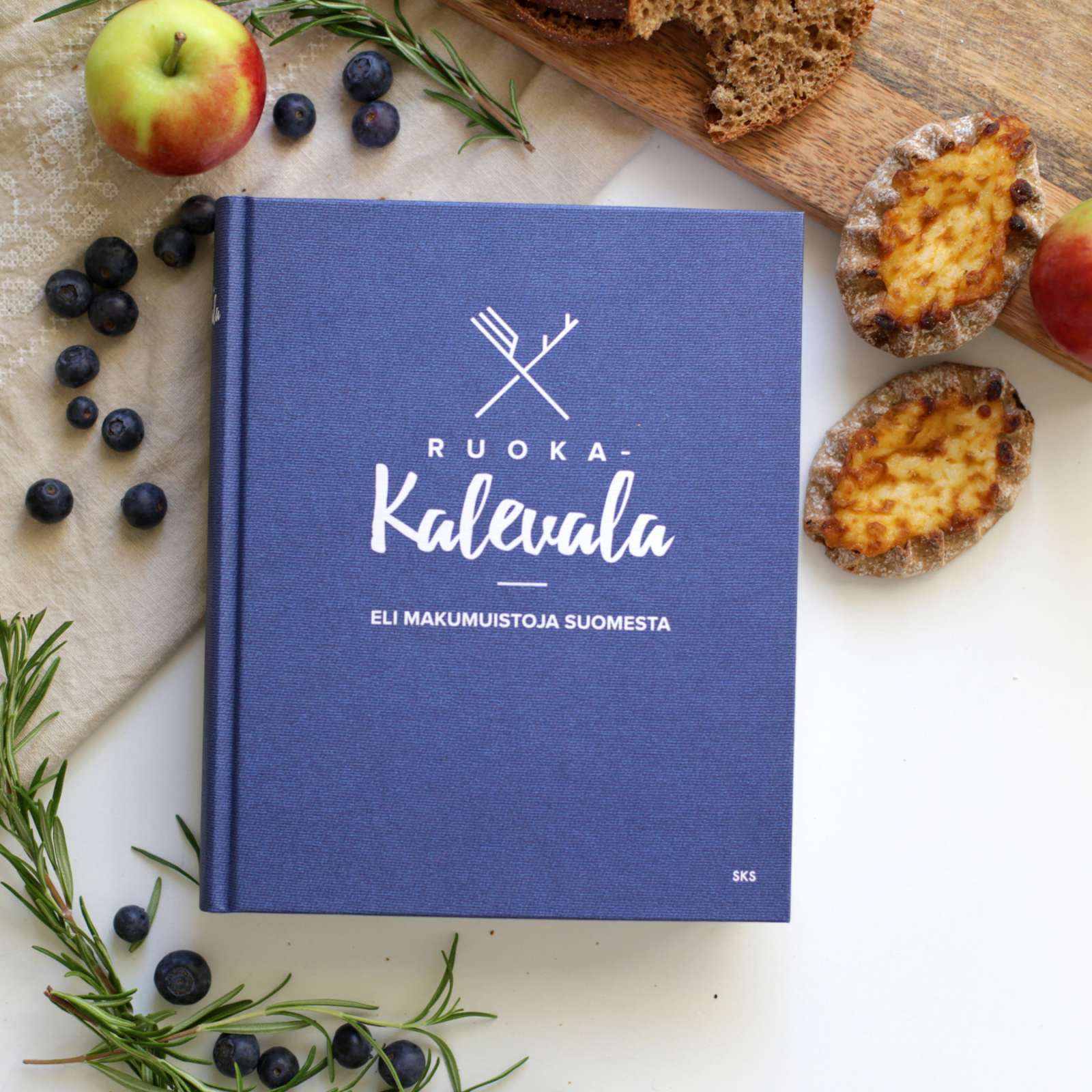 Ruoka-Kalevala kokoaa makumuistot kansiin