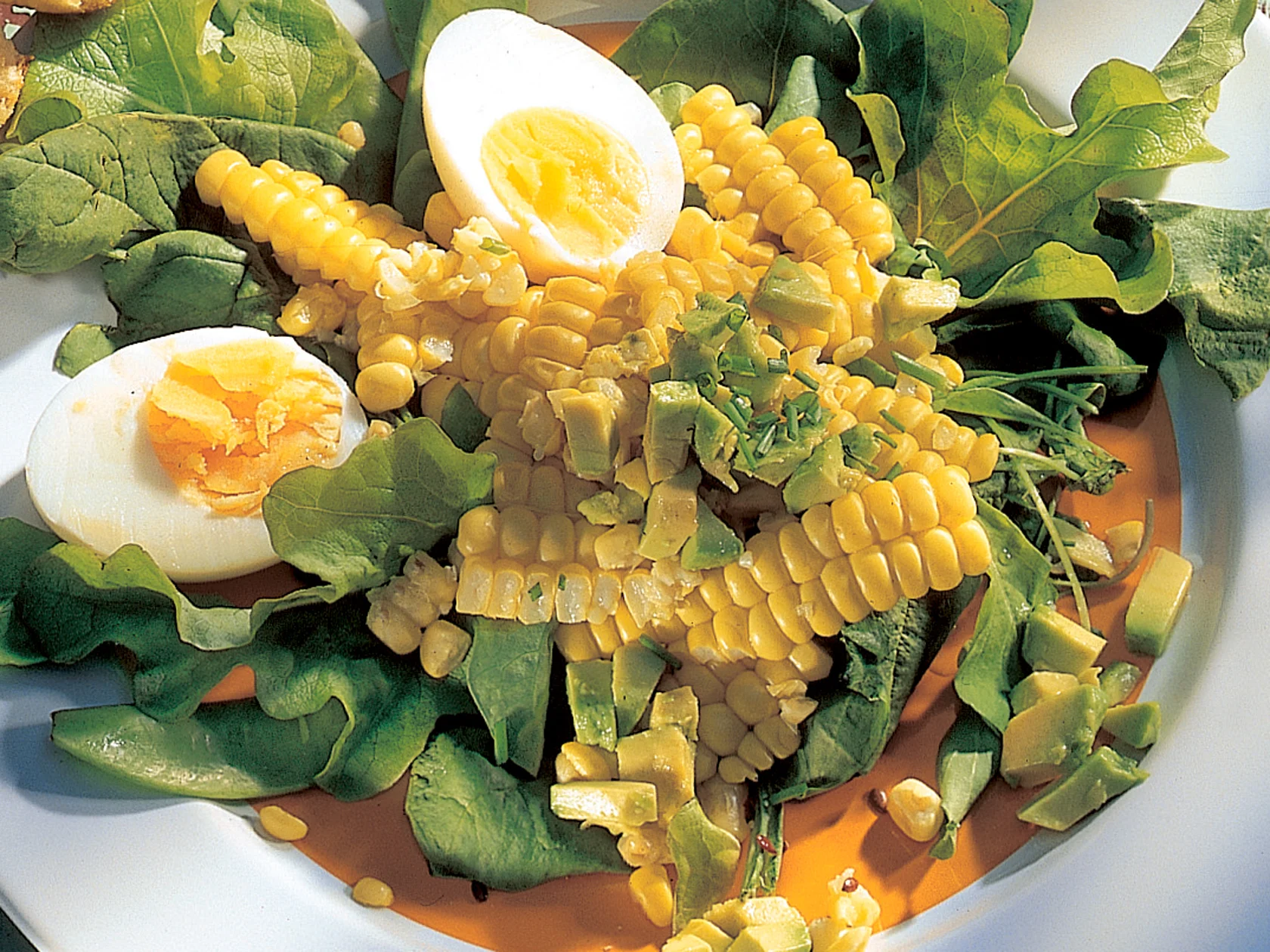 Kesäinen maissisalaatti