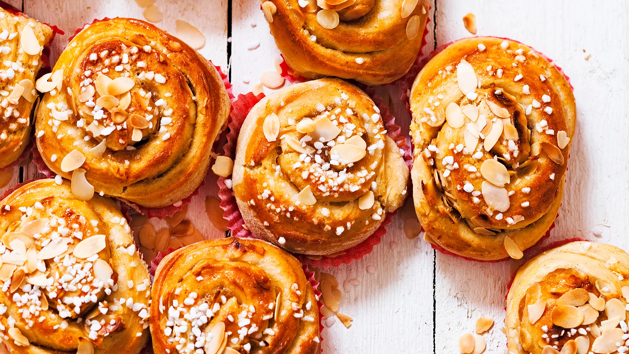 Manteli-aprikoosipullat