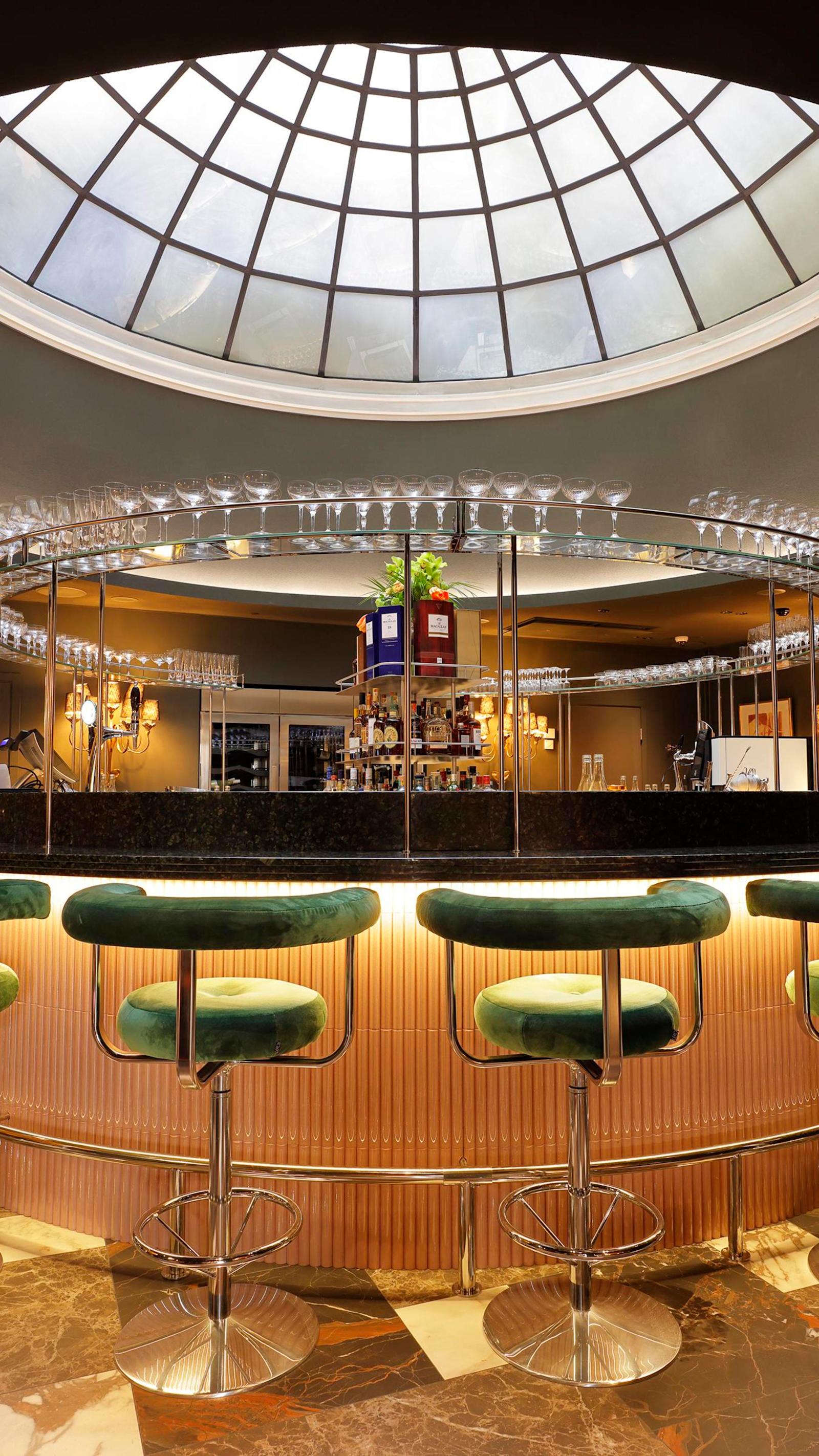 American bar