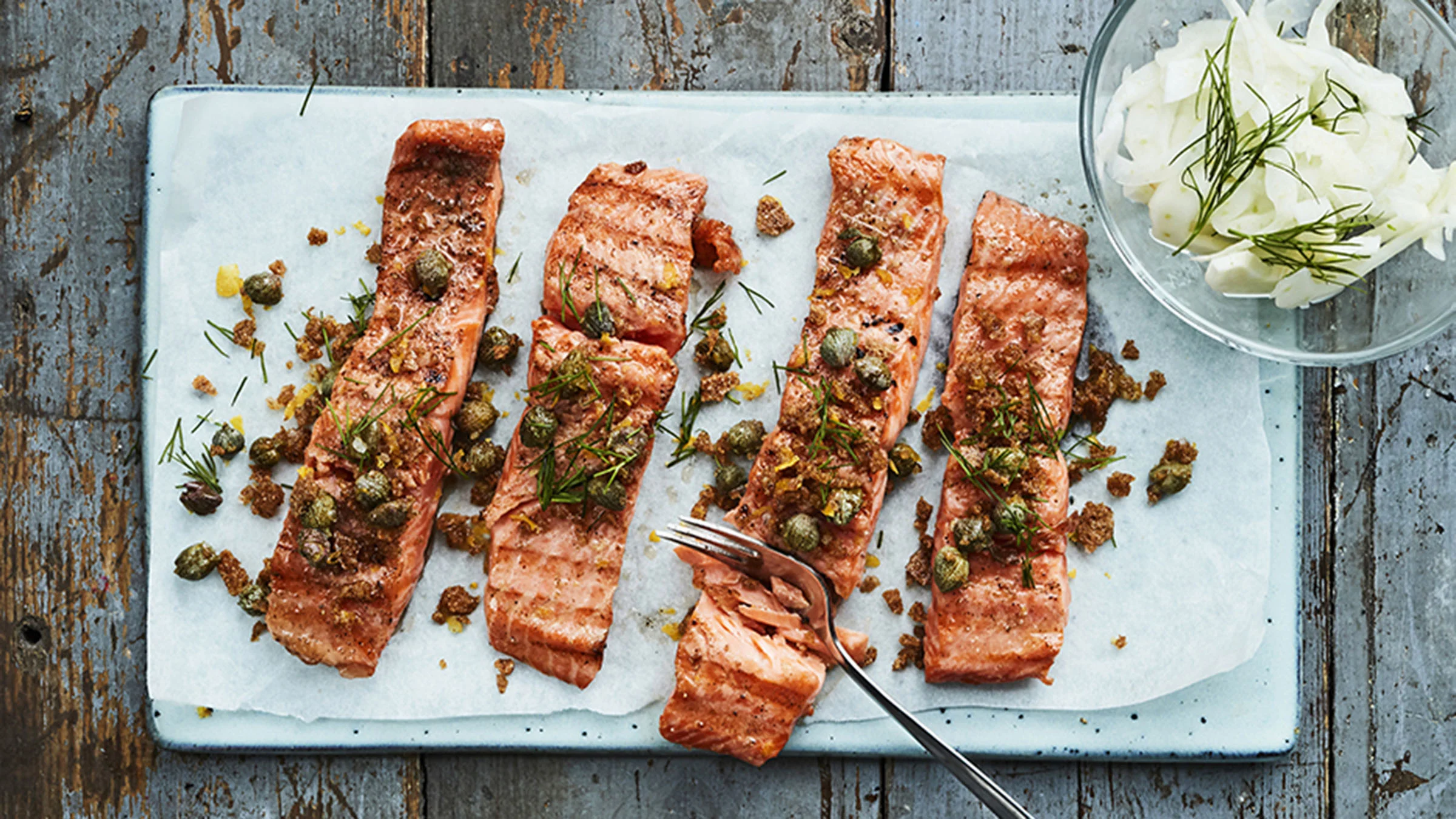 Grillattu hapankorppulohi