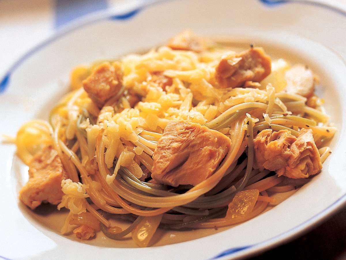 helppo-lohipasta-pasta-yhteishyv