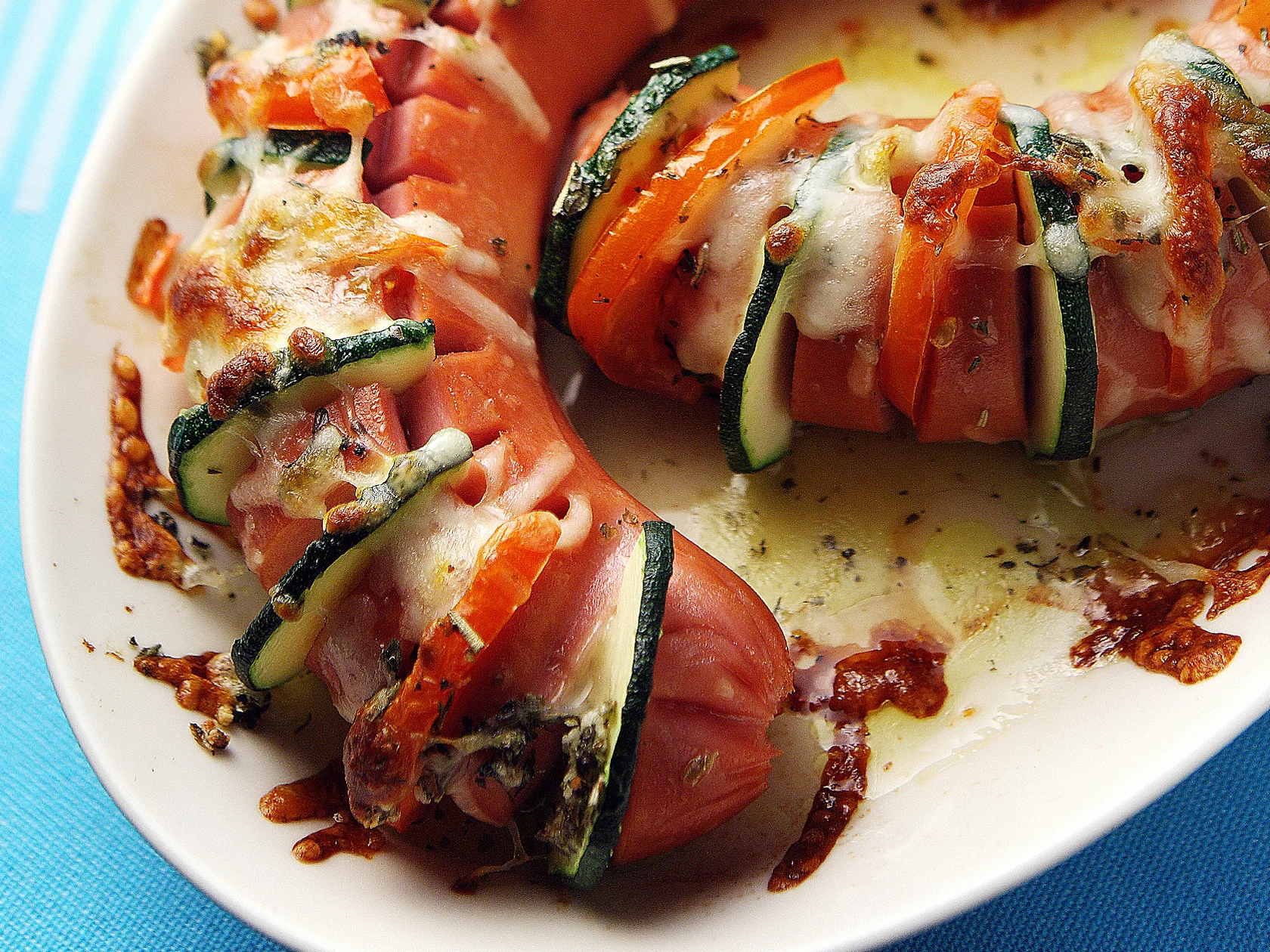 Välimeren uunimakkara