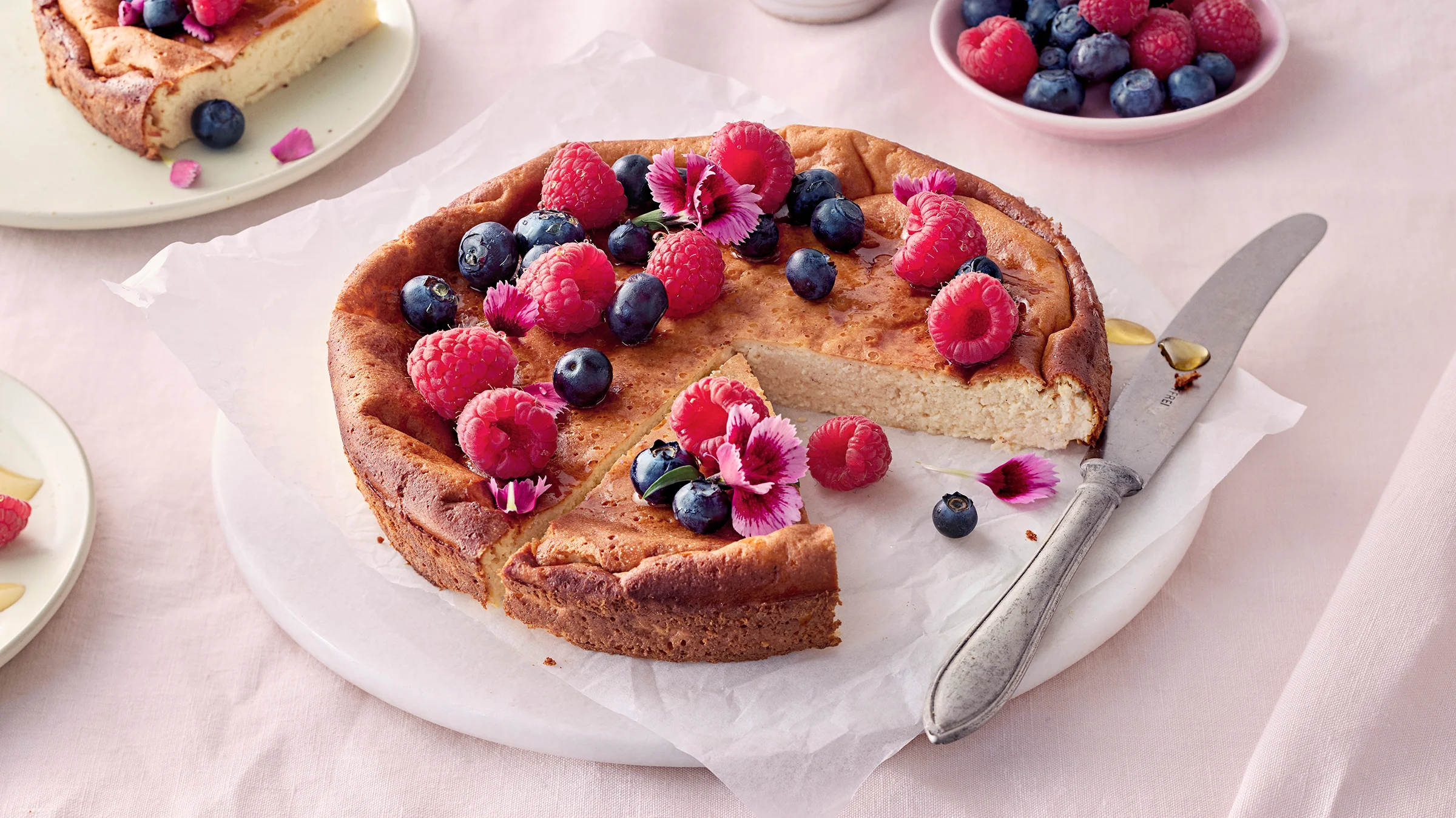 Vaniljainen raejuustokakku