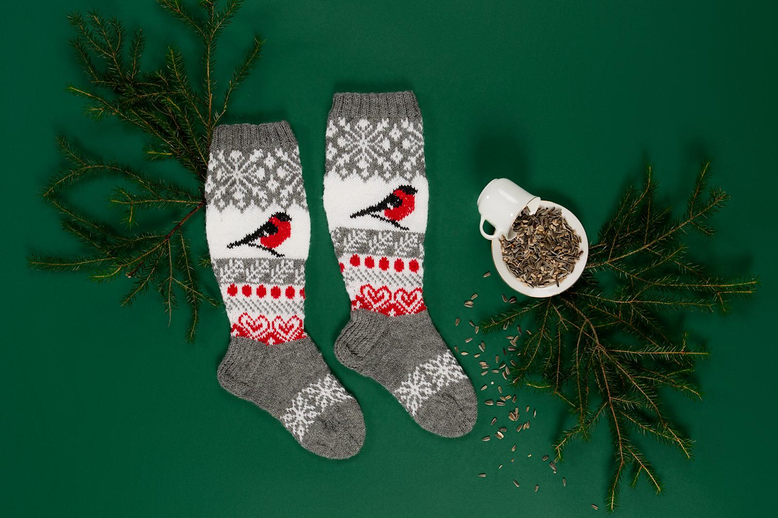 Knit the wintery Kyminlaakso regional socks