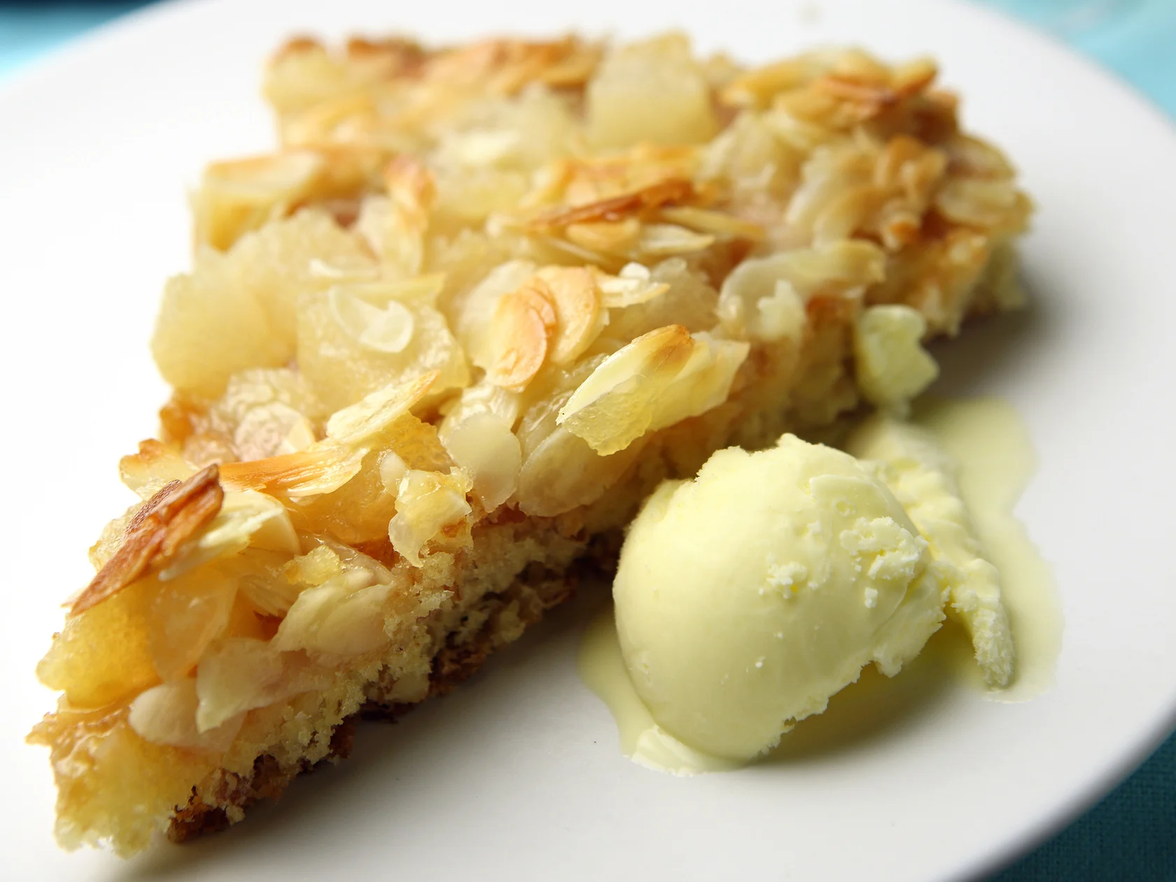 Päärynäinen toscapiiras