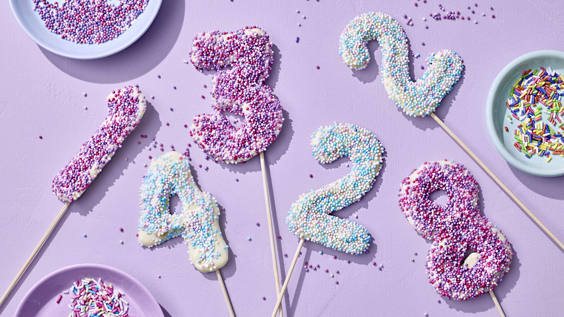 Syötävä numerokakkukoriste