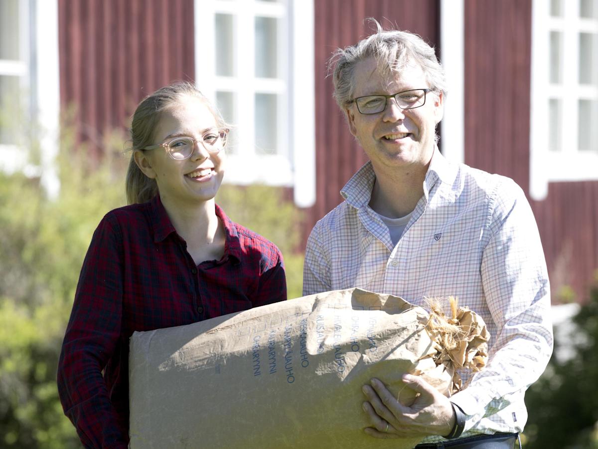 Juha-Pekka Aikola ja Tuuli-tytär.