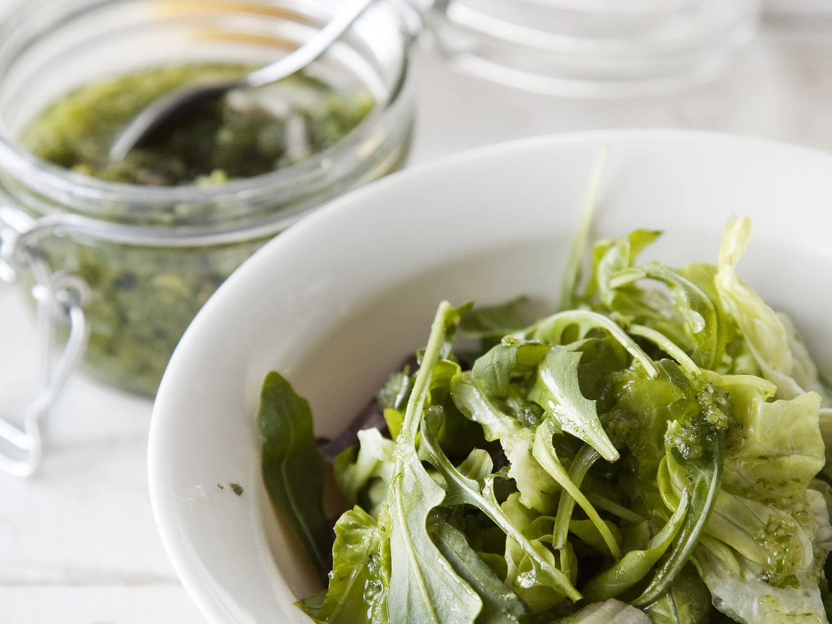 Sitruuna-mantelipesto