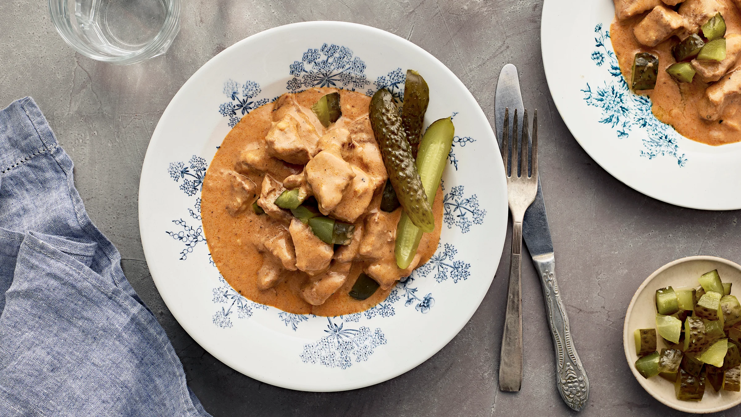 Perinteinen stroganoff