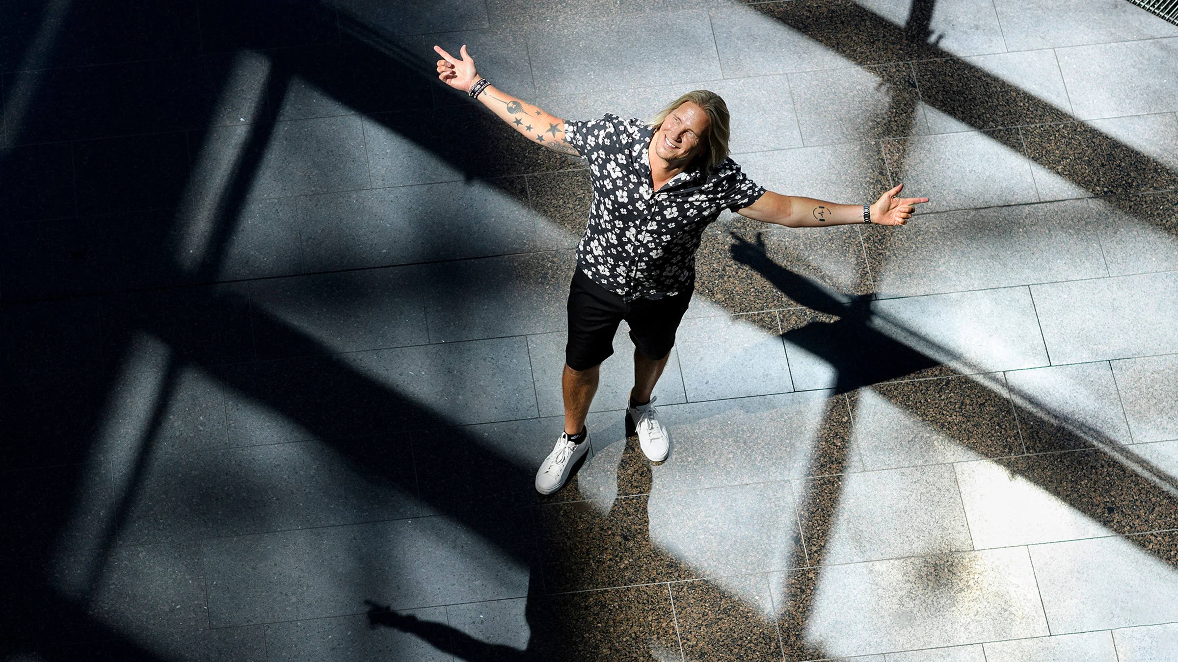 Juontaja Sami Kuronen