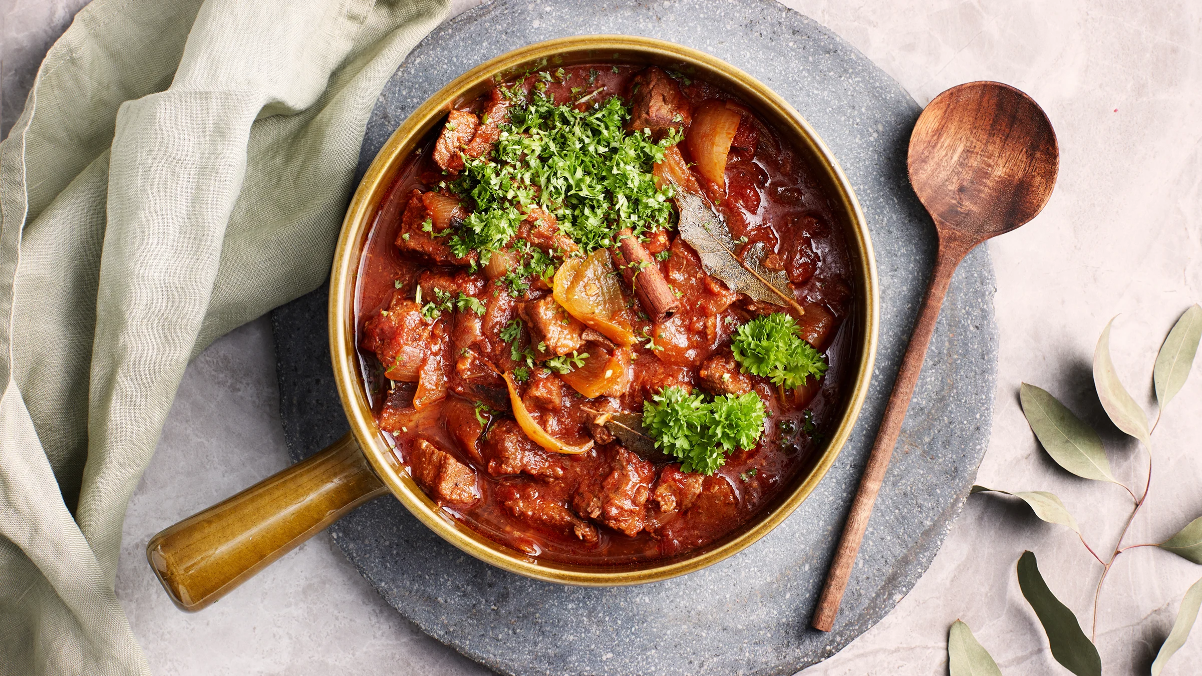 Stifado eli kreikkalainen lihapata